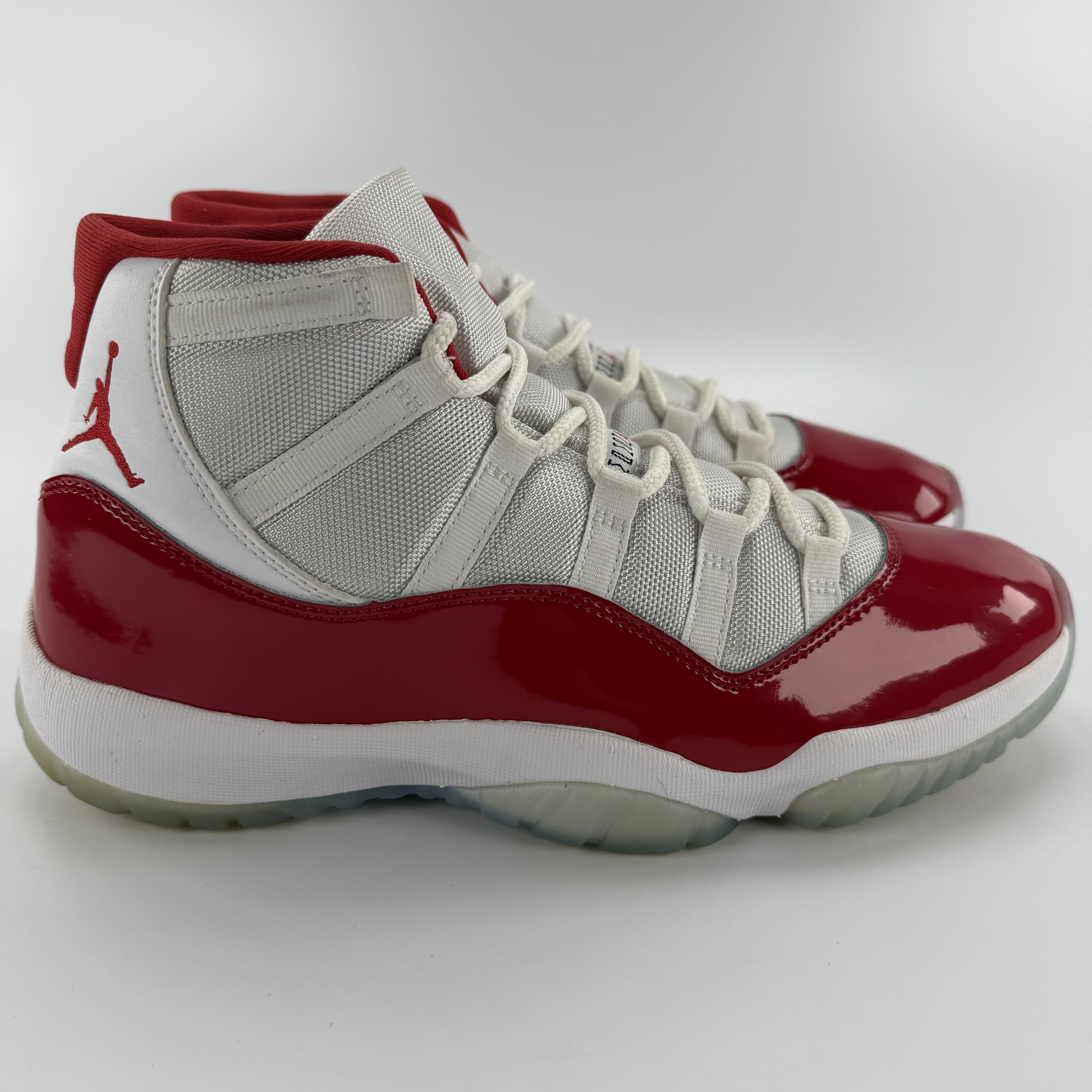 512180 Jordan 11 Retro Cherry (2022)