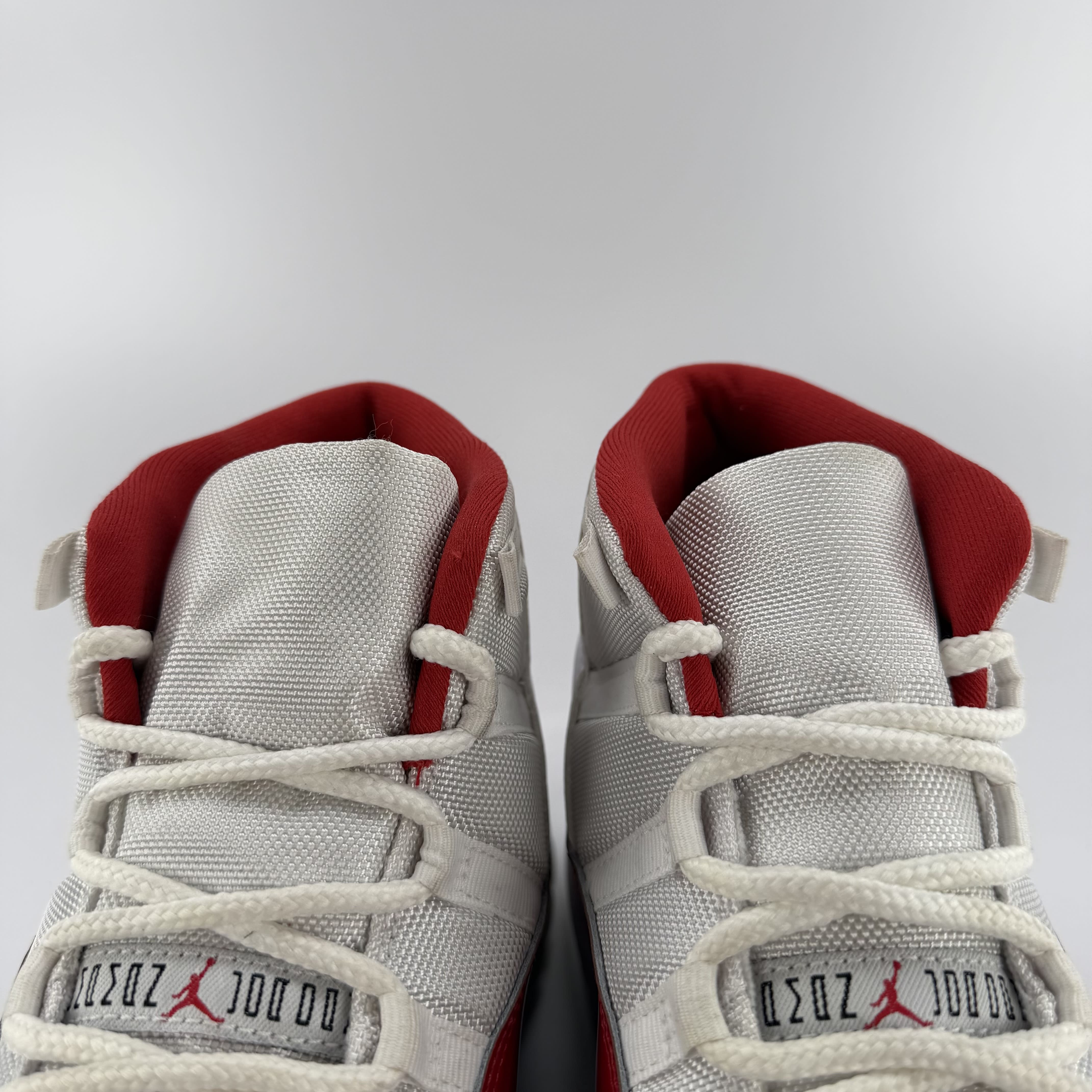 512180 Jordan 11 Retro Cherry (2022)