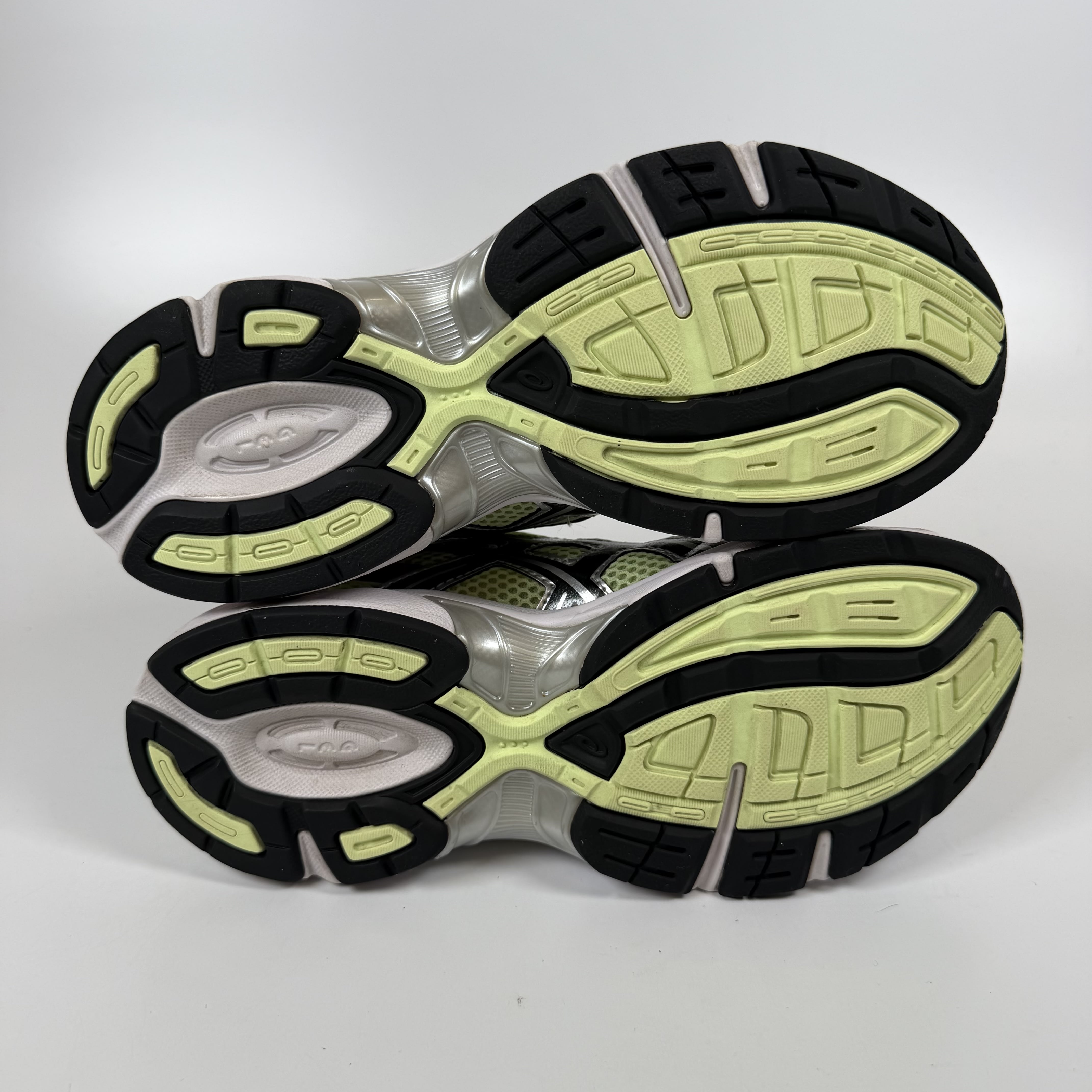 SP8030 ASICS Gel-1130 Neon Pack Green (Women's)