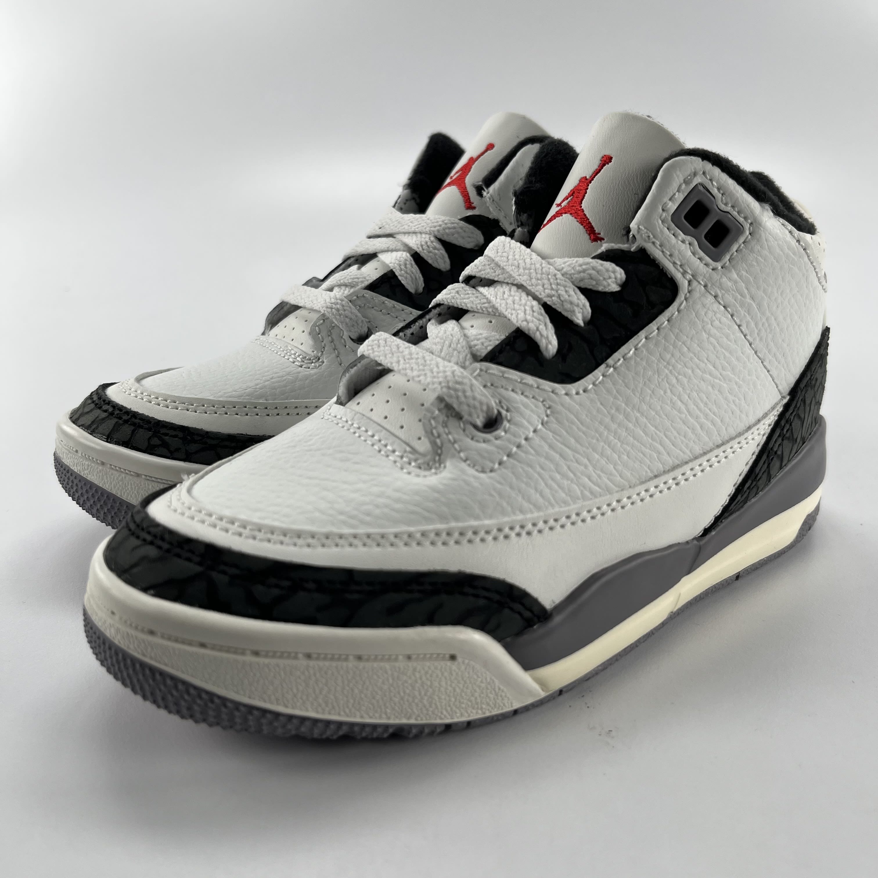 313245 Jordan 3 Retro Cement Grey (PS)