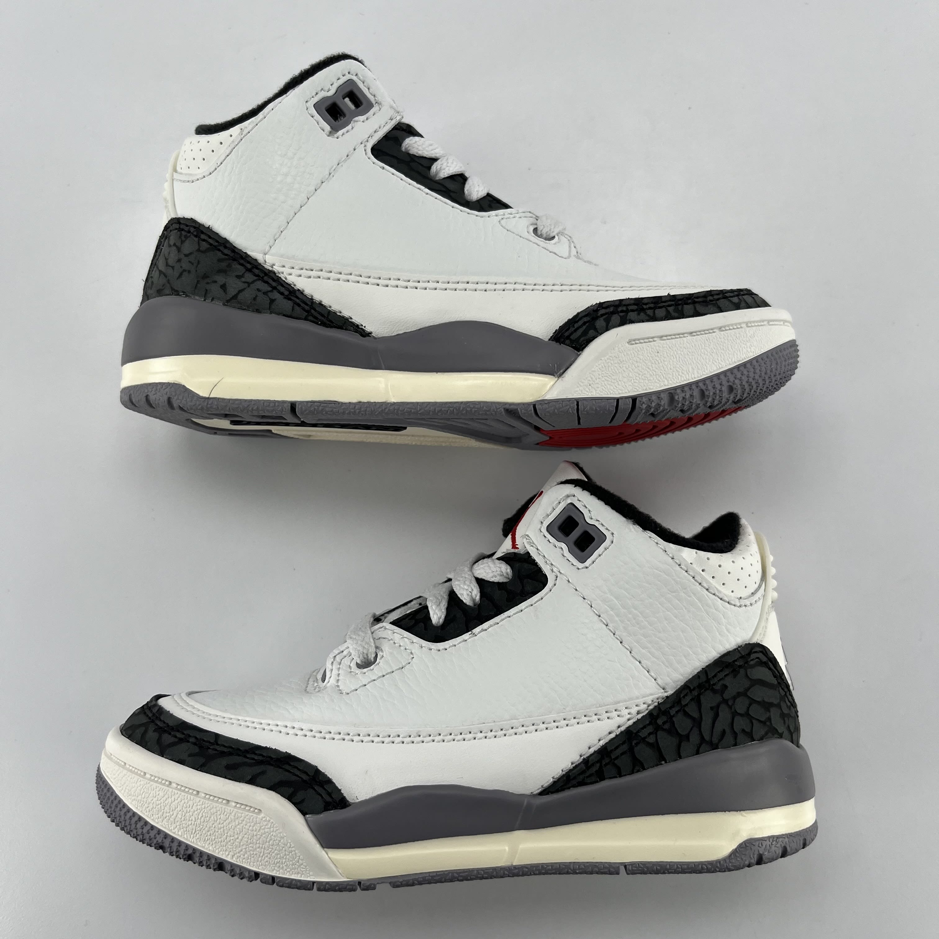 313245 Jordan 3 Retro Cement Grey (PS)
