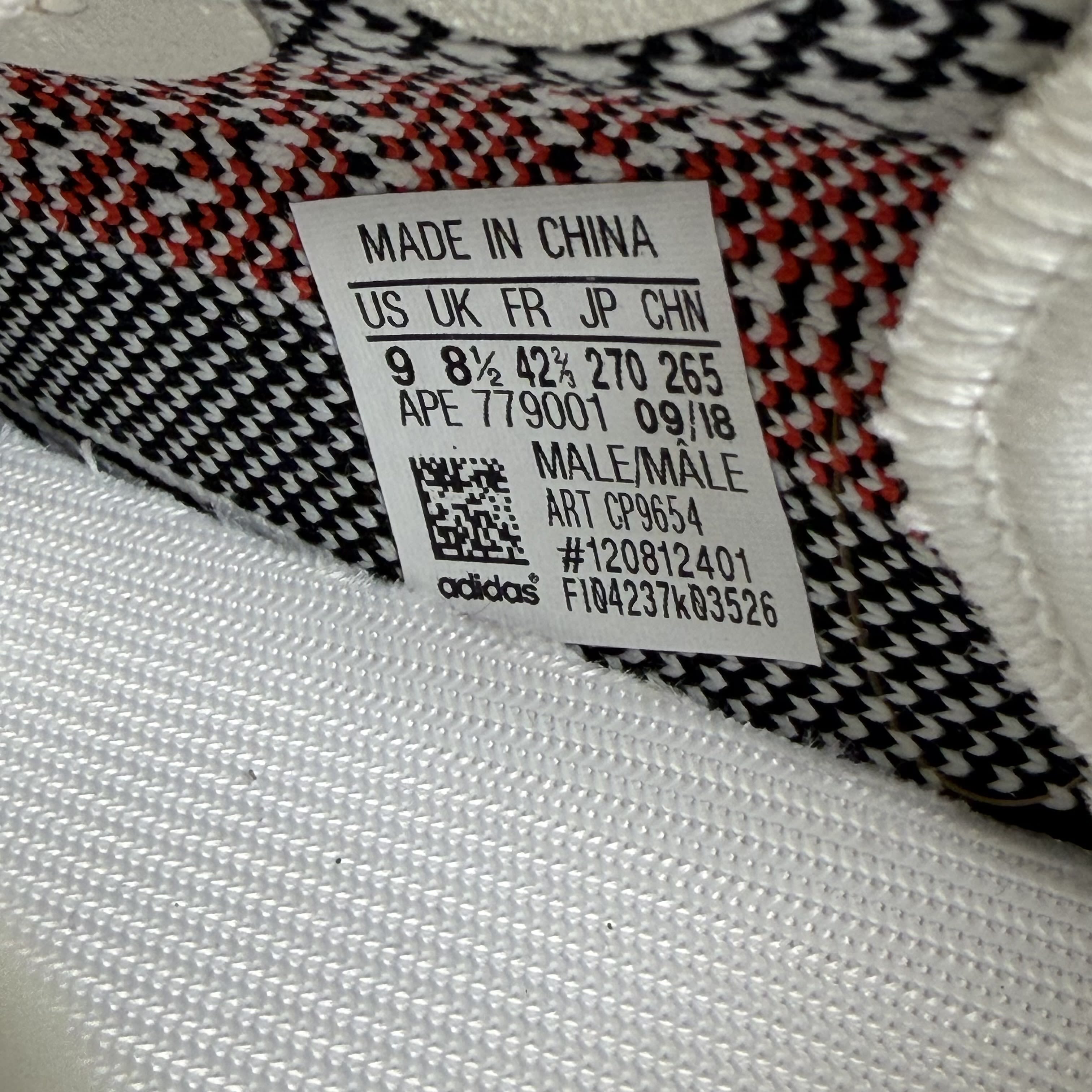 [SP7465] adidas Yeezy Boost 350 V2 Zebra