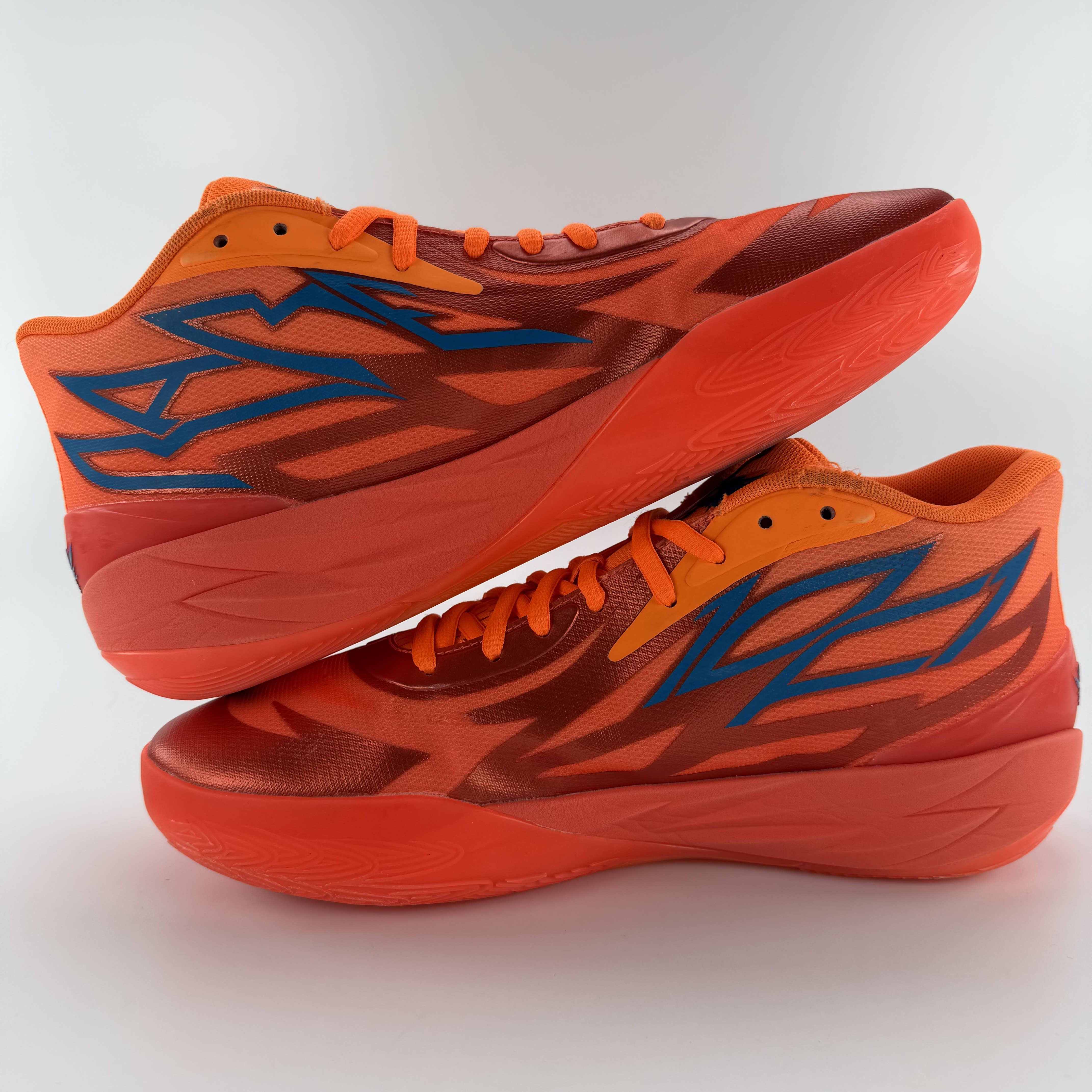 517139 Puma LaMelo Ball MB.02 Supernova