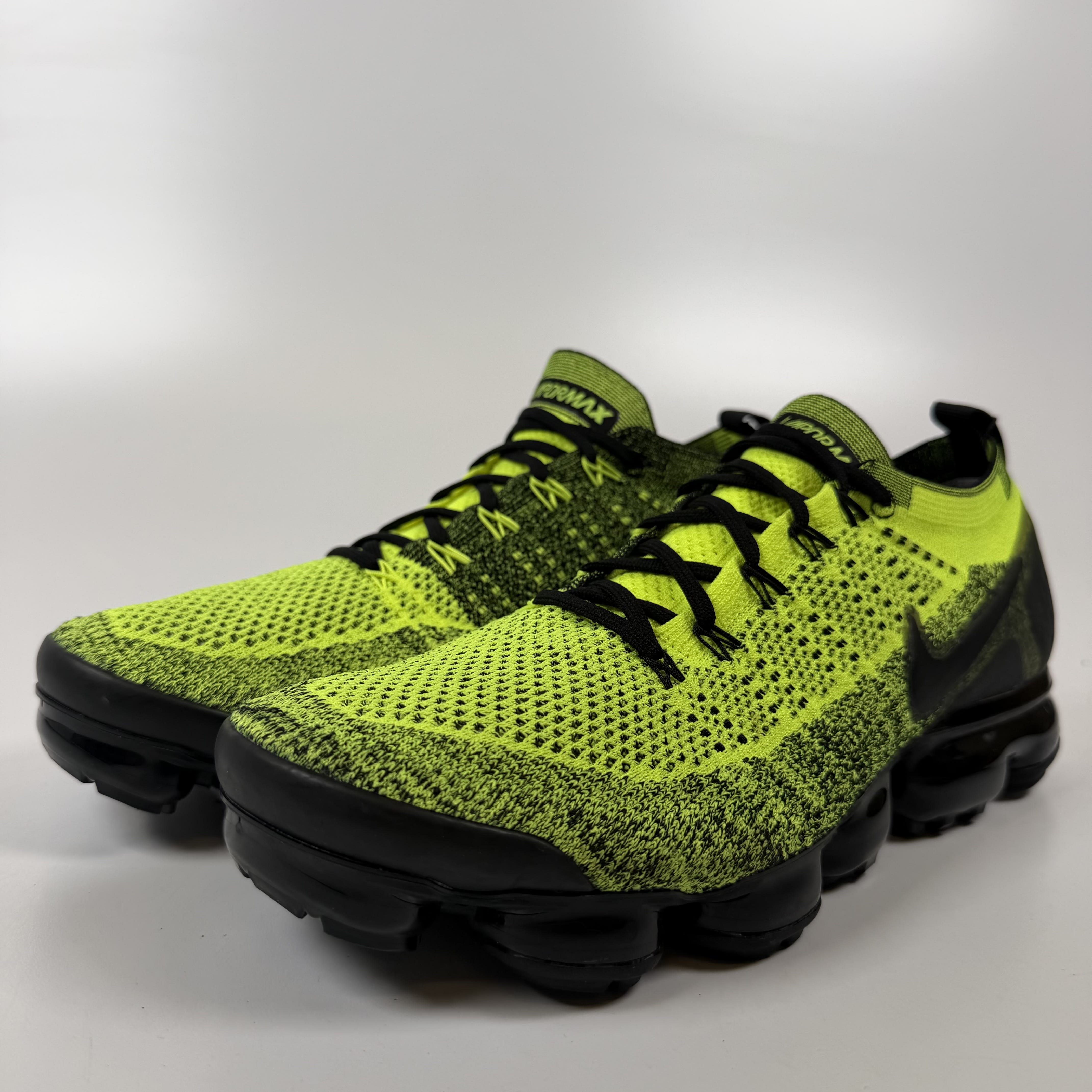 SP7721 Nike Air VaporMax Flyknit 2 Volt Black