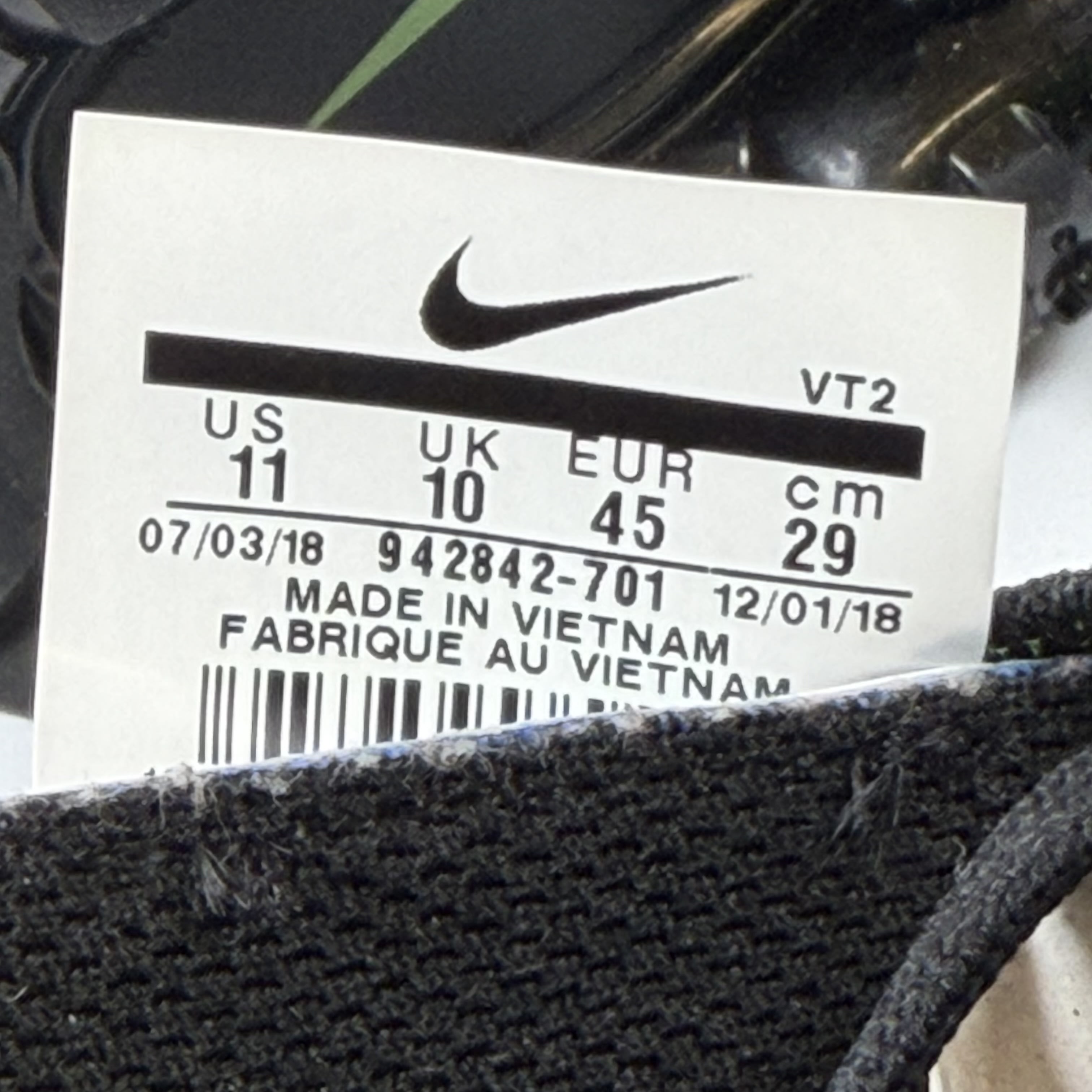 SP7721 Nike Air VaporMax Flyknit 2 Volt Black