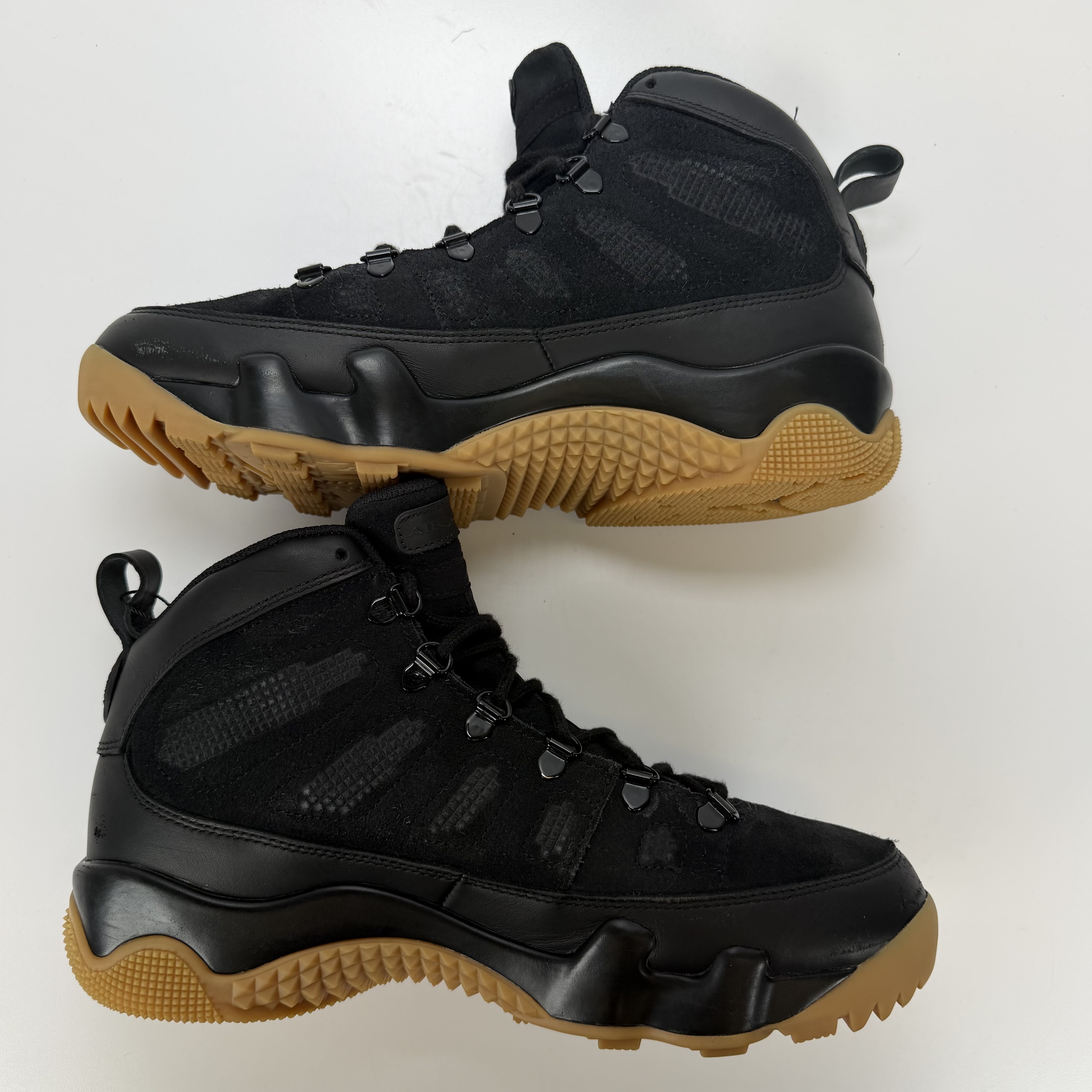 SP4784 Jordan 9 Retro Boot NRG Black Light Gum