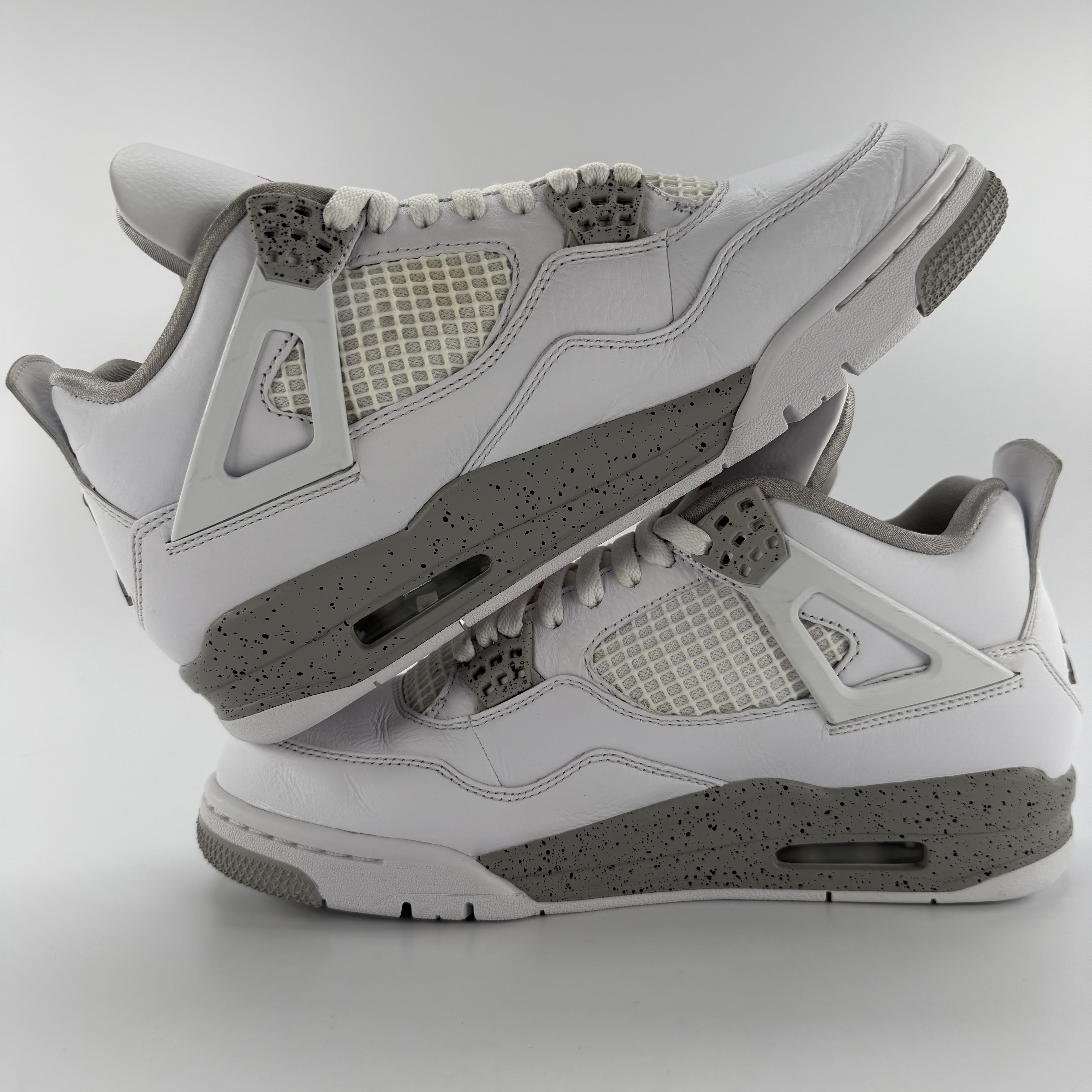 512599 Jordan 4 Retro White Oreo (2021)