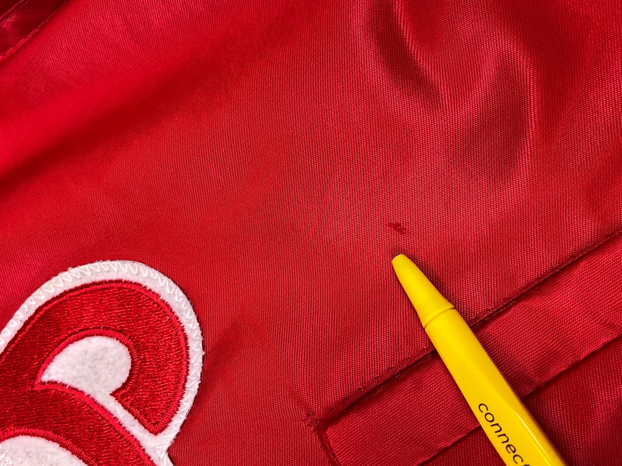435601 (90s) Philadelphia Phillies Starter Satin Red Bomber Jacket