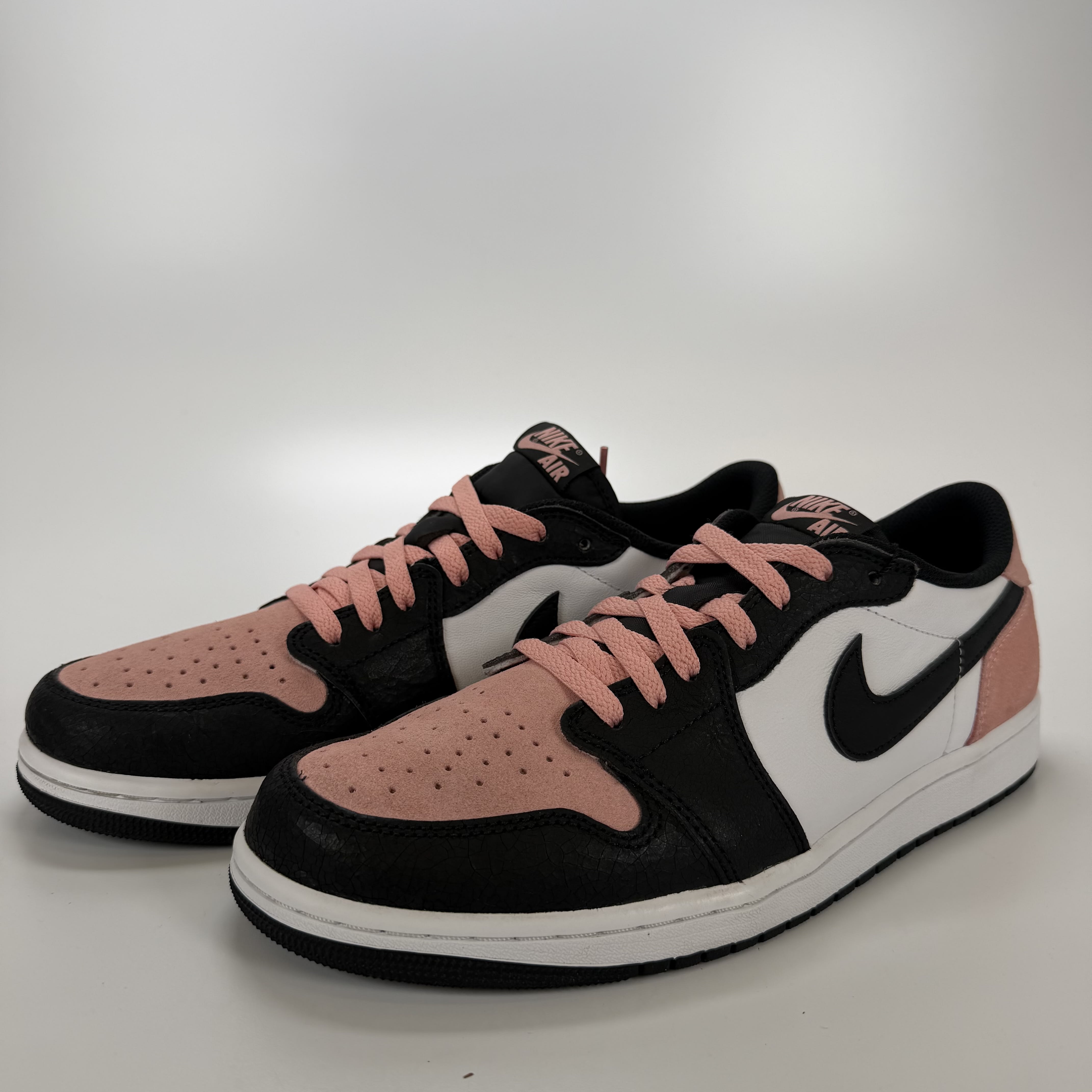 SP4996 Air Jordan 1 Retro Low OG 'Bleached Coral'