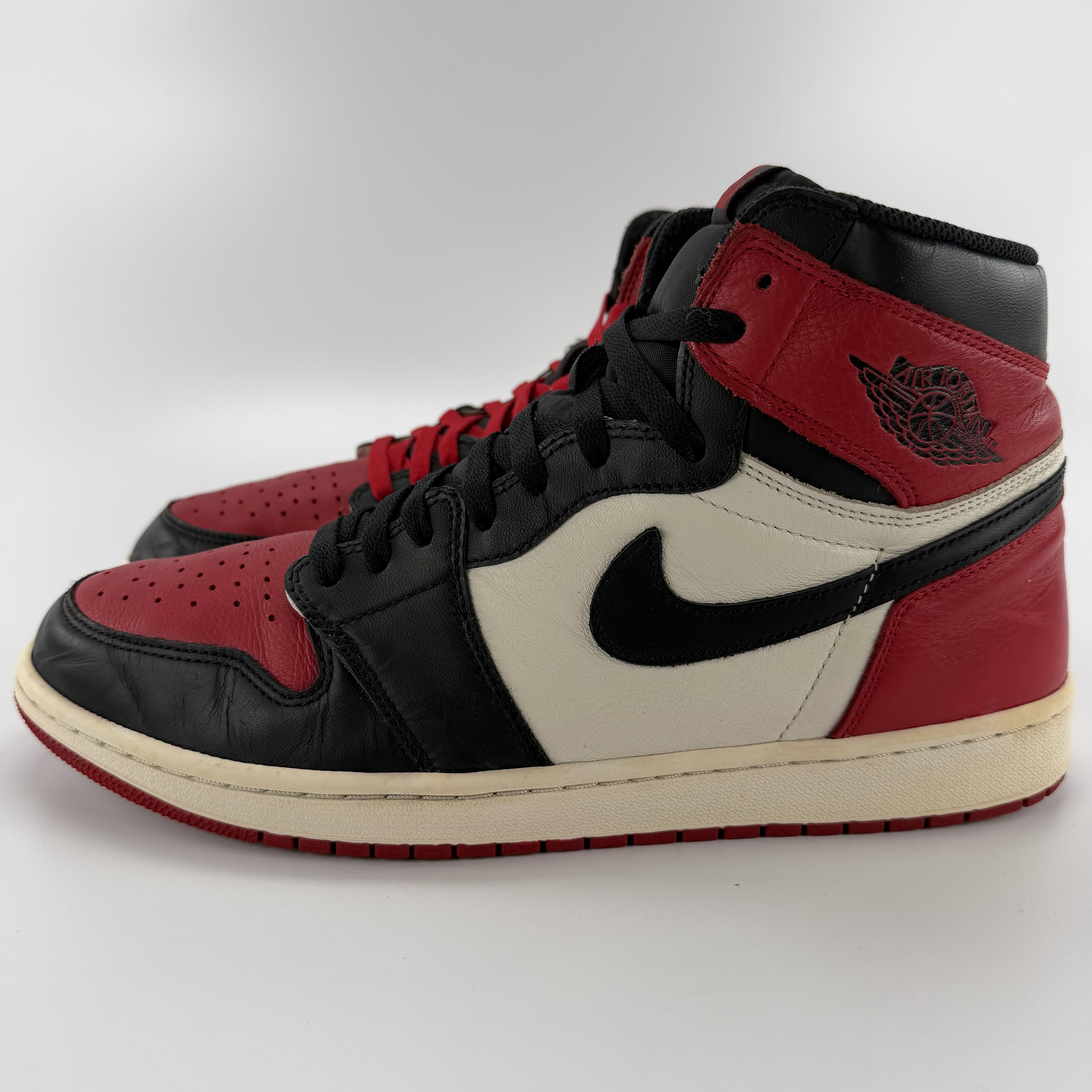 455584 Jordan 1 Retro High Bred Toe