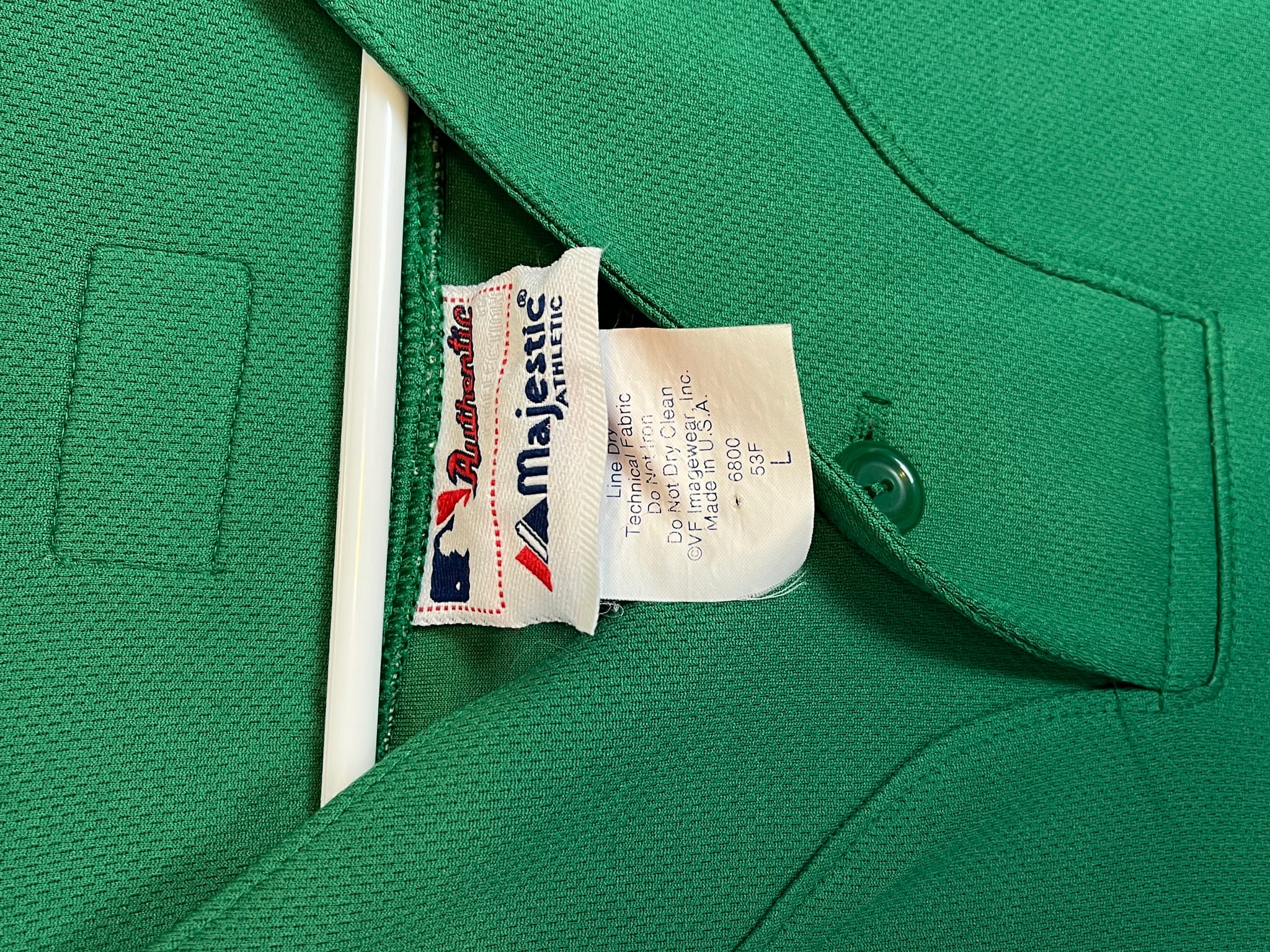 435602 (modern) Philadelphia Phillies St. Patrick's Day Green Practice Jersey