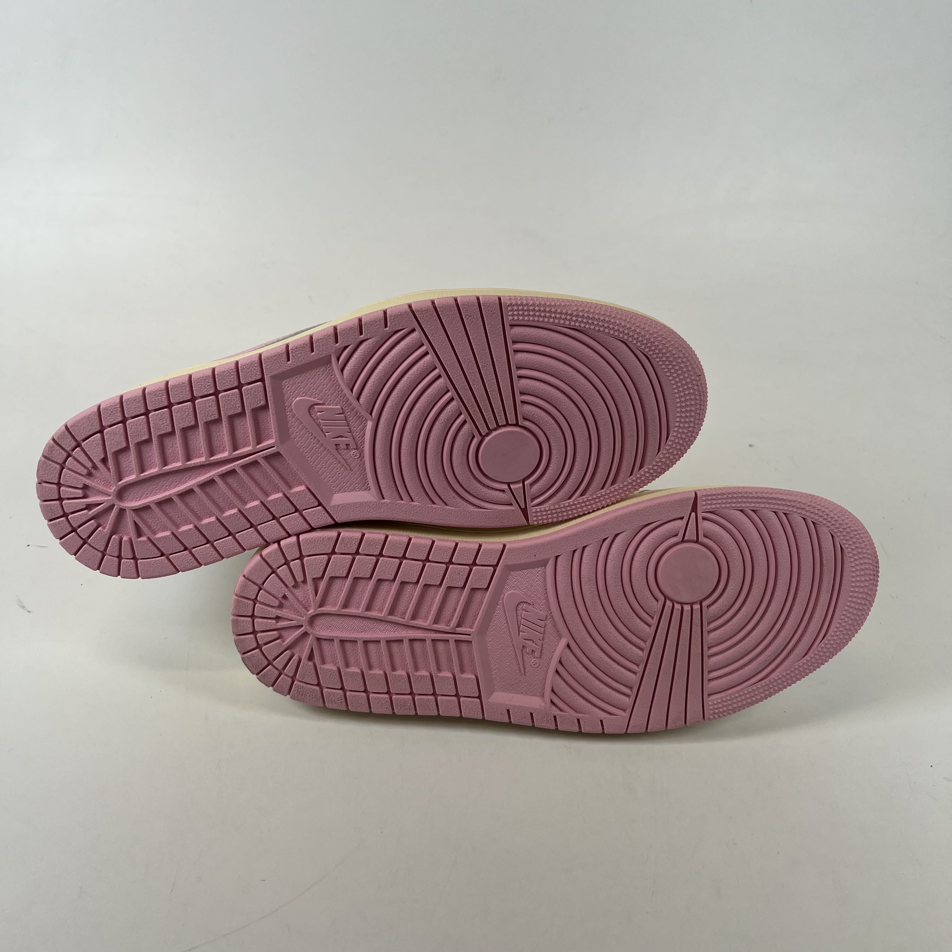 [SP15342] Jordan 1 Retro Low OG SP Travis Scott Shy Pink