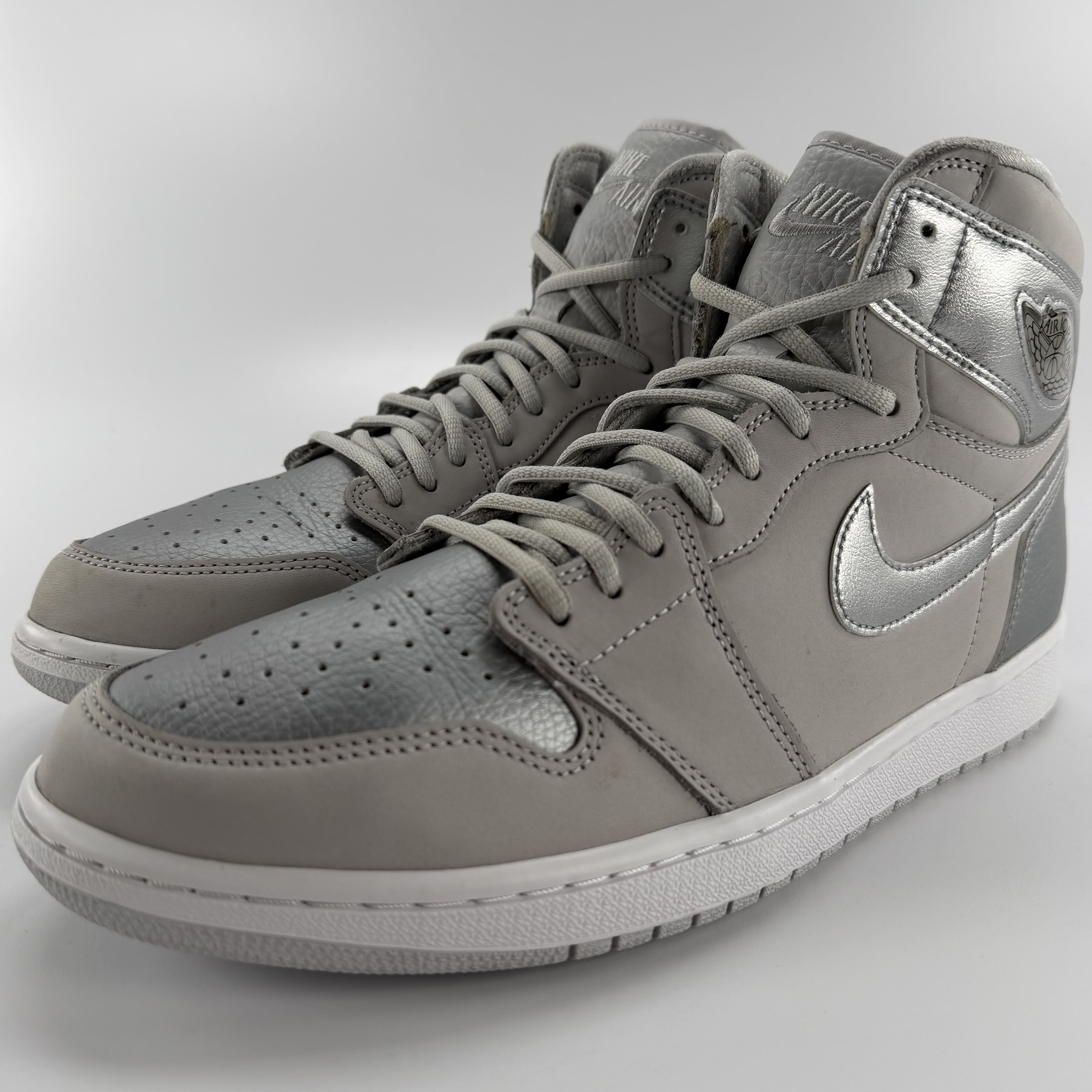 481655 Jordan 1 Retro High CO.JP Neutral Grey (2020)