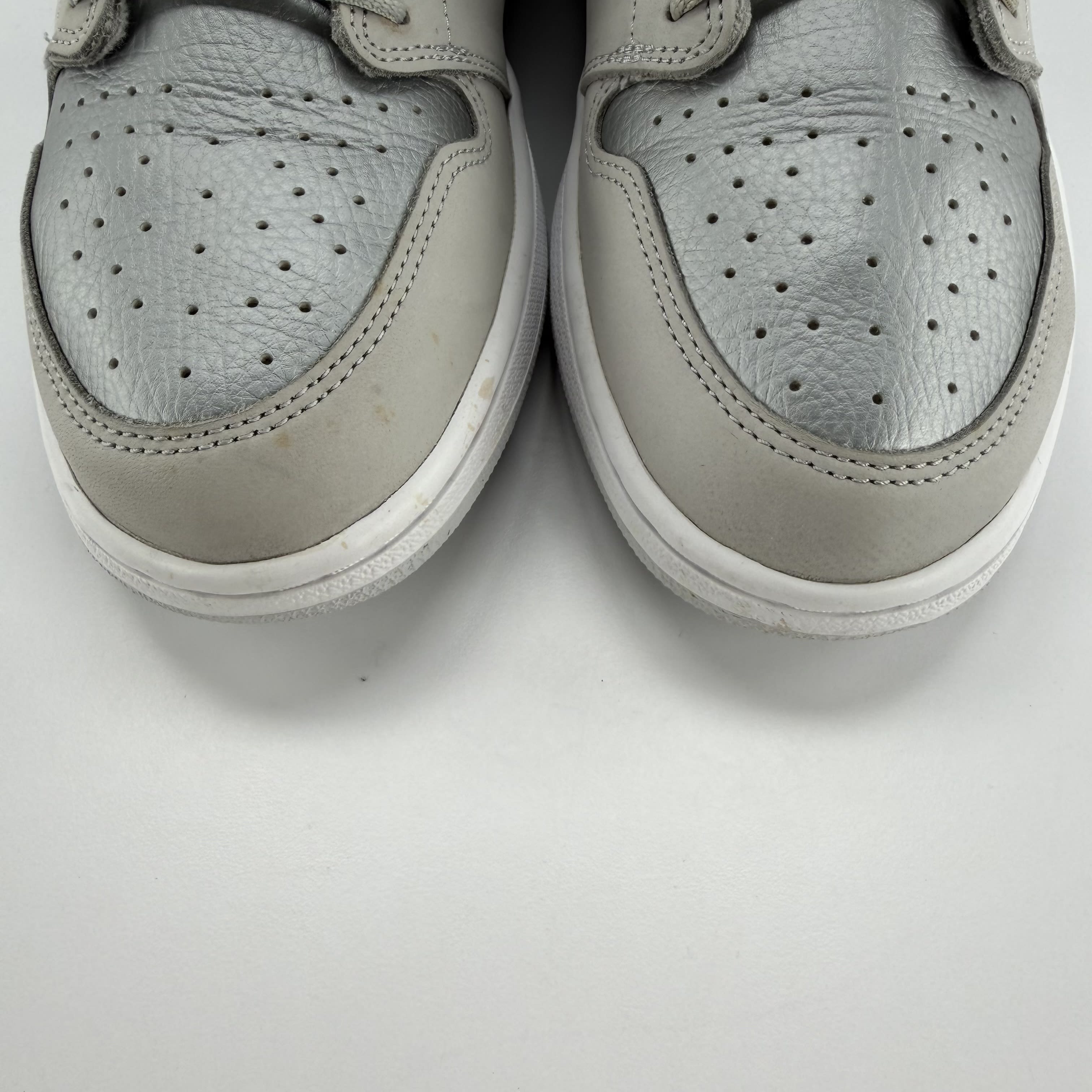 481655 Jordan 1 Retro High CO.JP Neutral Grey (2020)