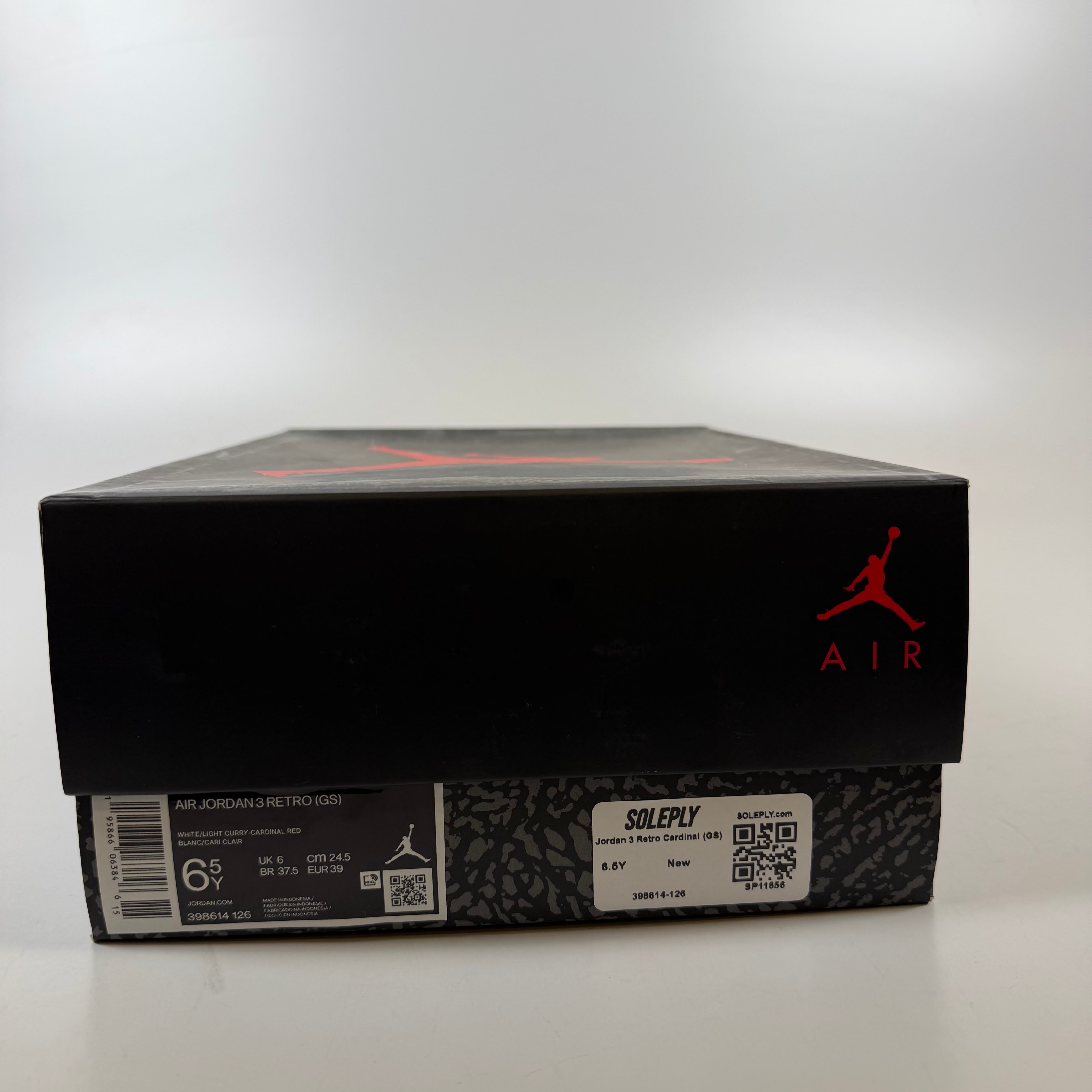 SP11656 Jordan 3 Retro Cardinal (GS)