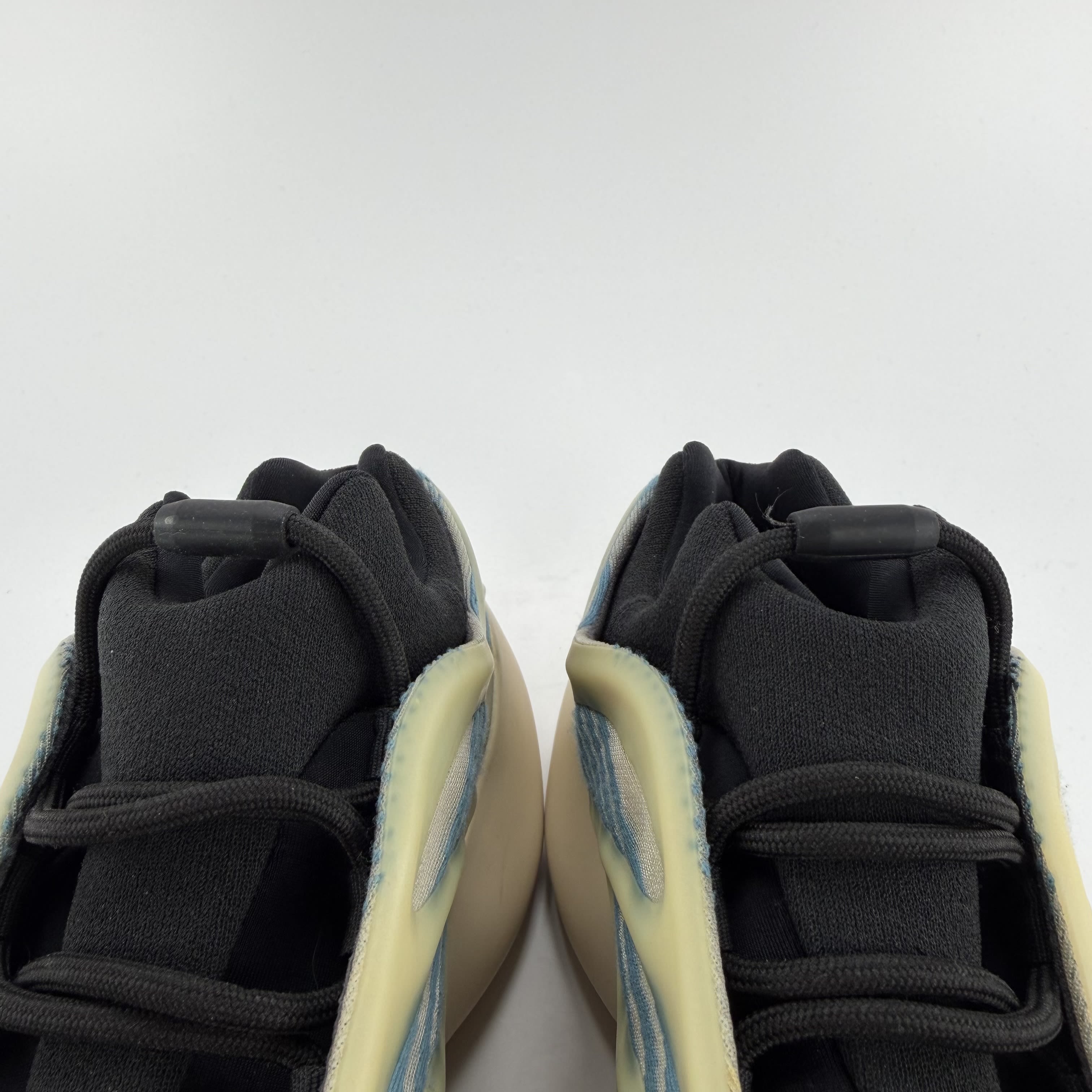 459847 adidas Yeezy 700 V3 Kyanite