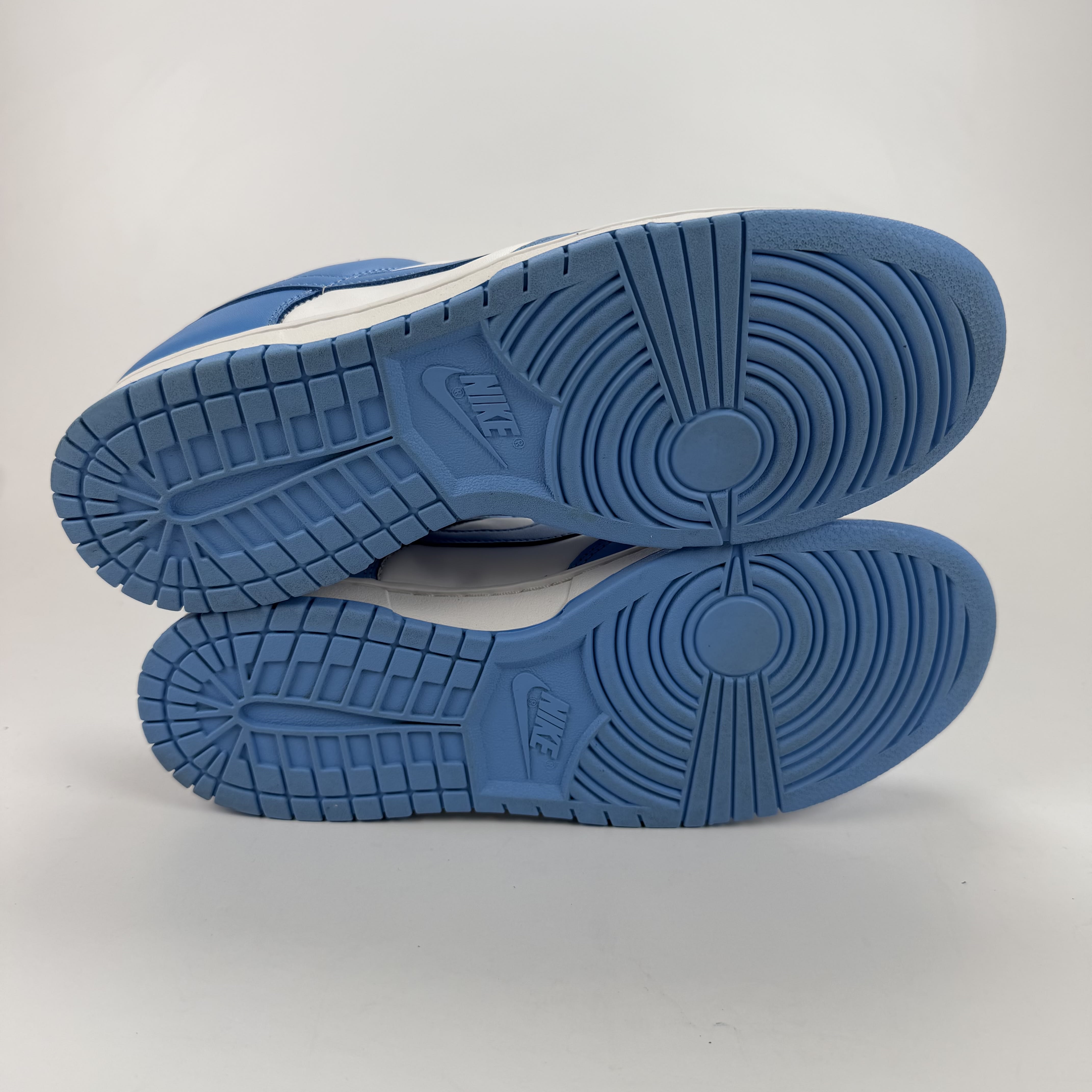 SP4903 Dunk Low 'University Blue'