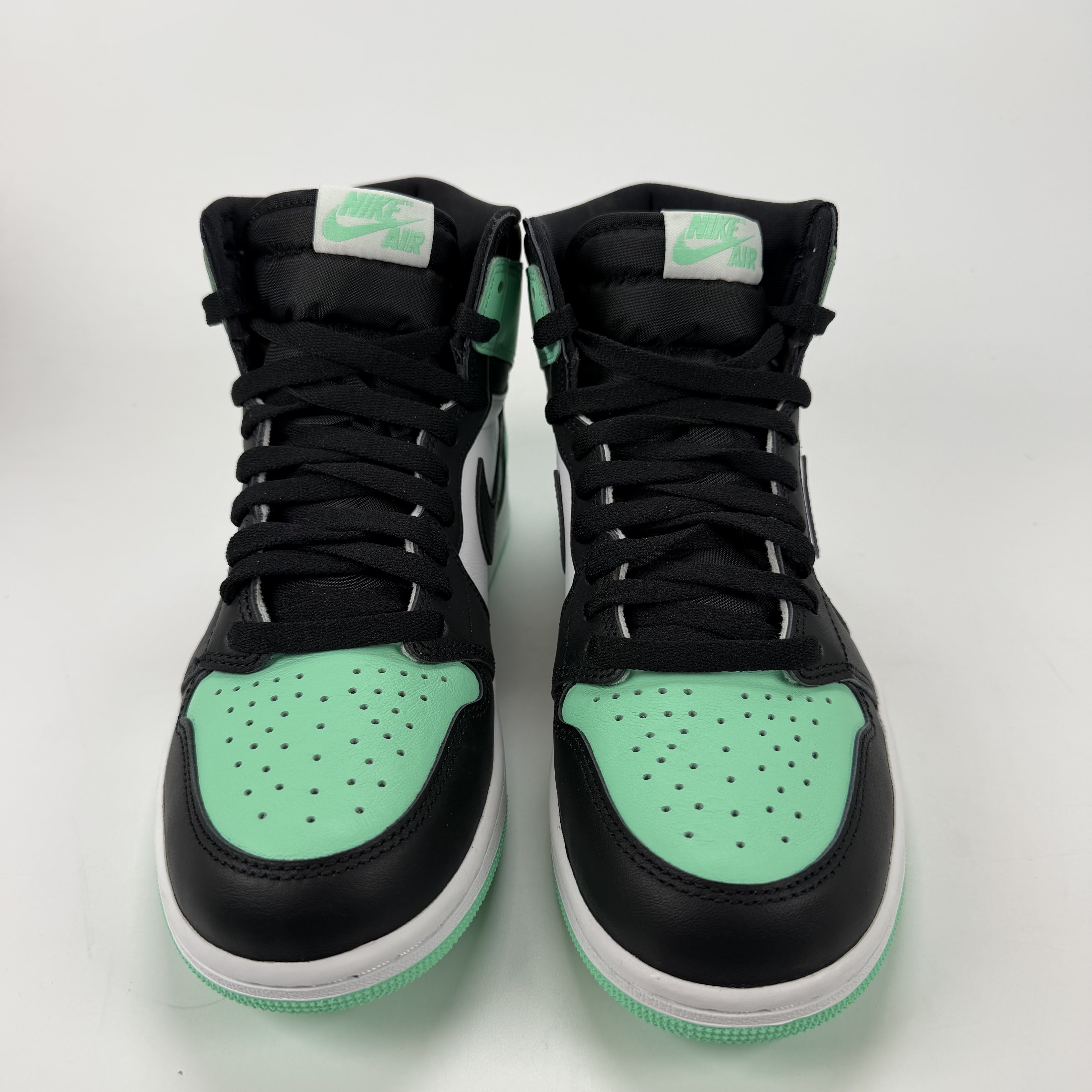 SP5083 Jordan 1 Retro High OG Green Glow