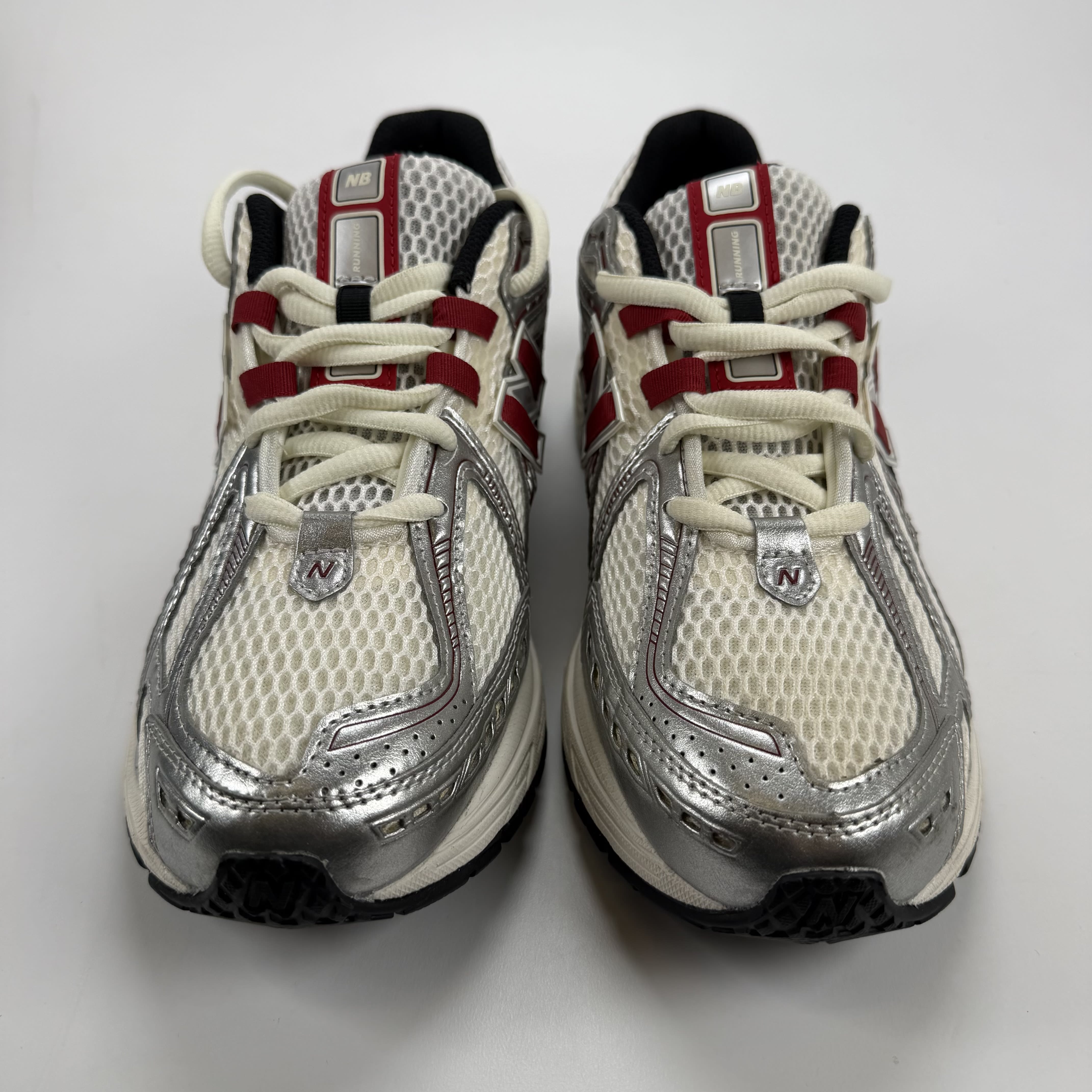 SP4985 New Balance 1906R Silver Classic Crimson