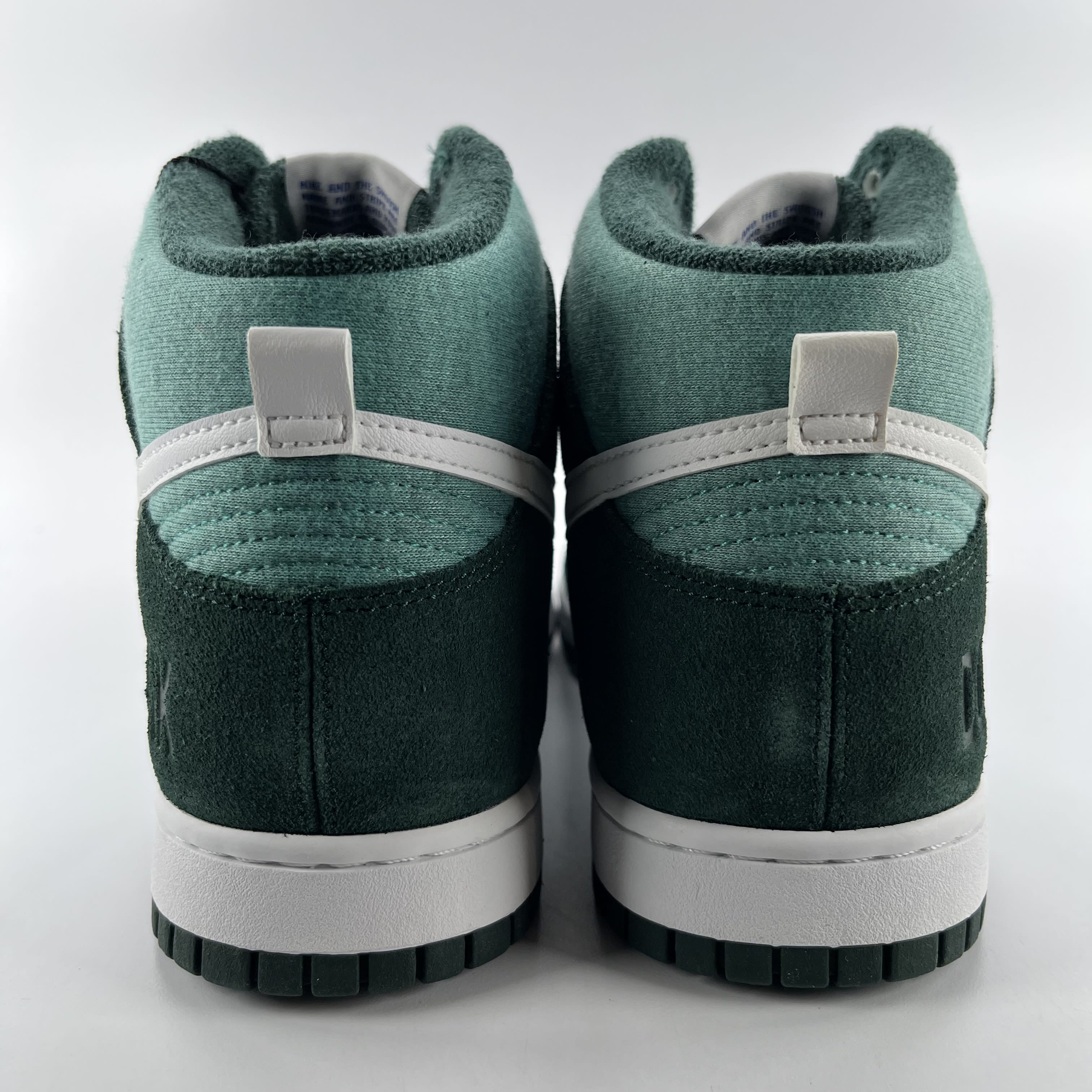 787759 Nike Dunk High Retro SE Athletic Club Pro Green