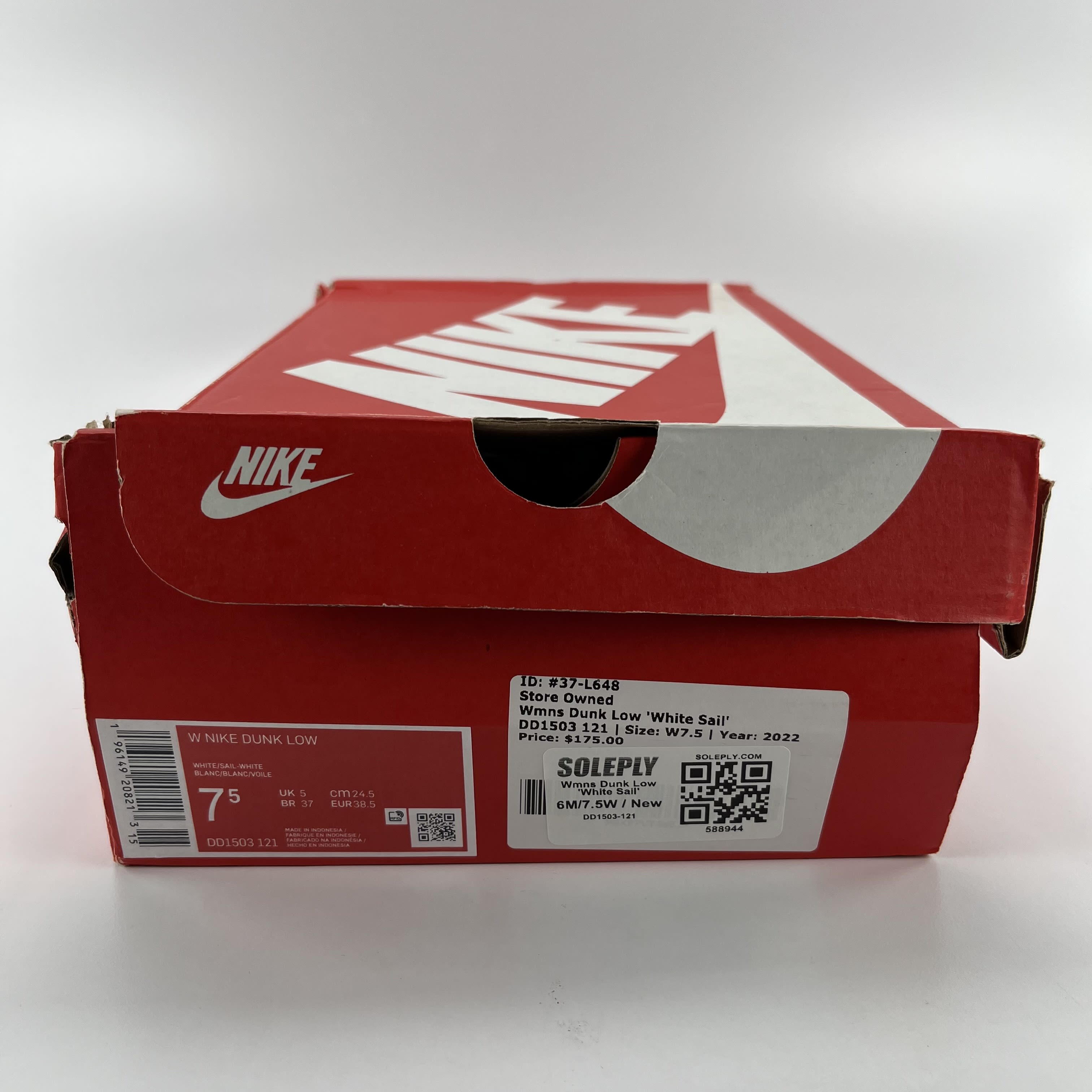 588944 Nike Dunk Low Retro Coconut Milk (Women's)