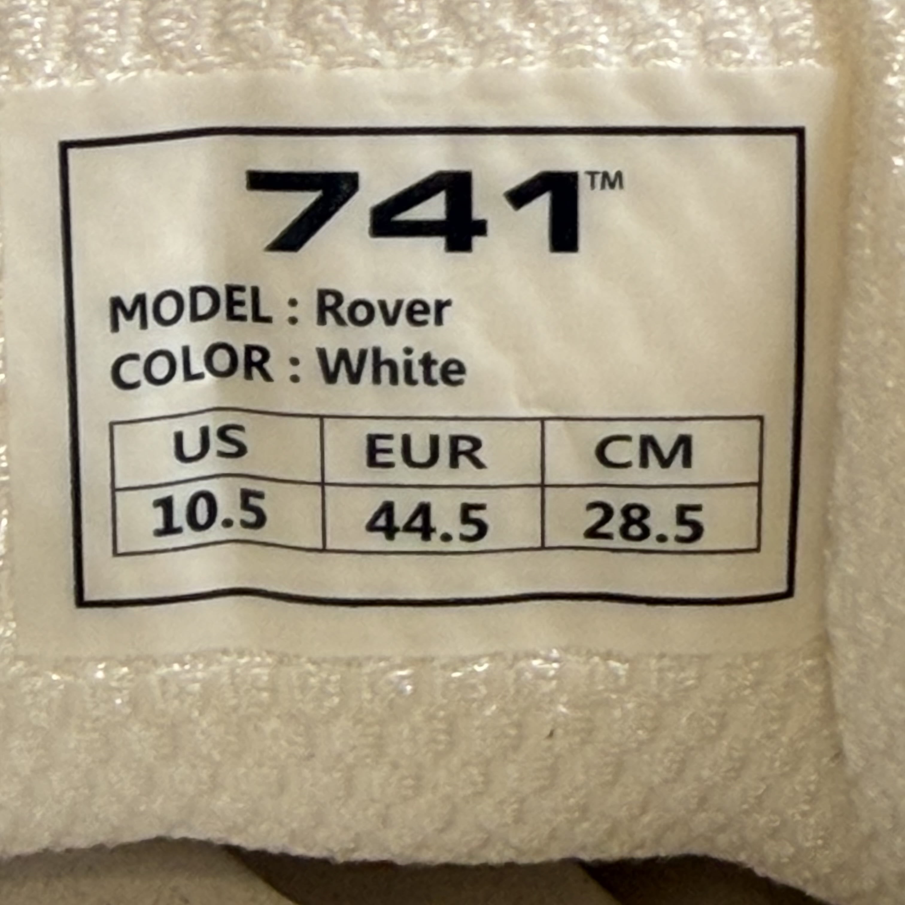 SP7154 741 Rover White Noise