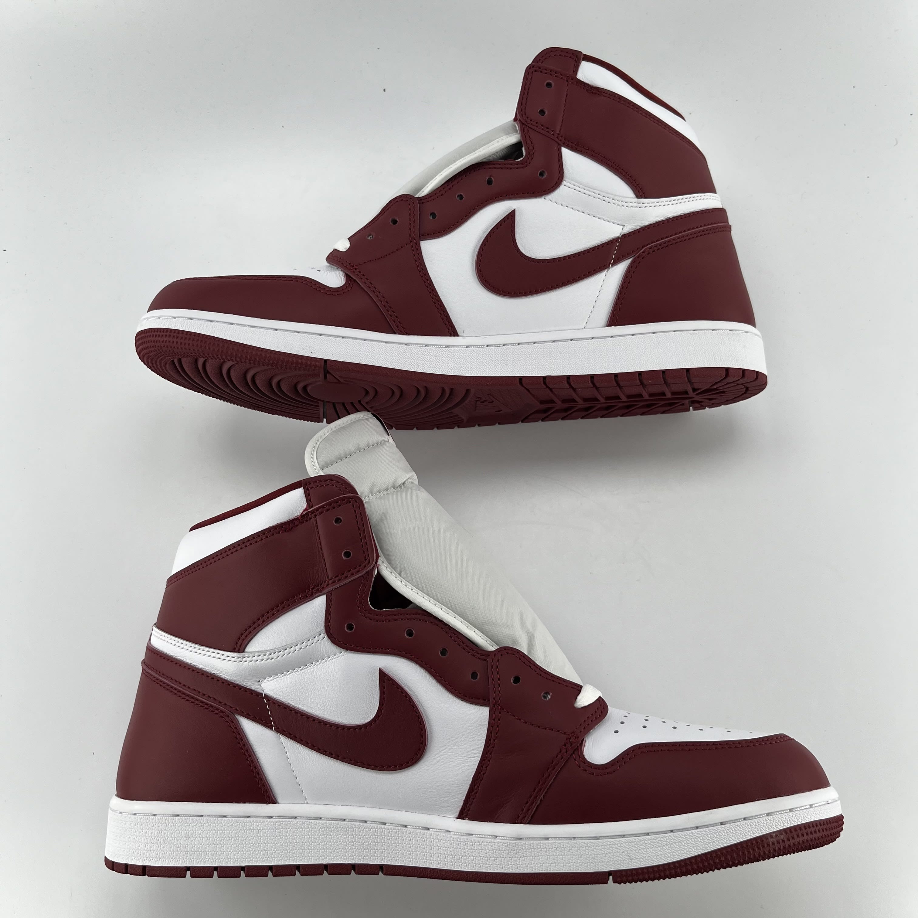681403 Jordan 1 Retro High OG Artisanal Team Red