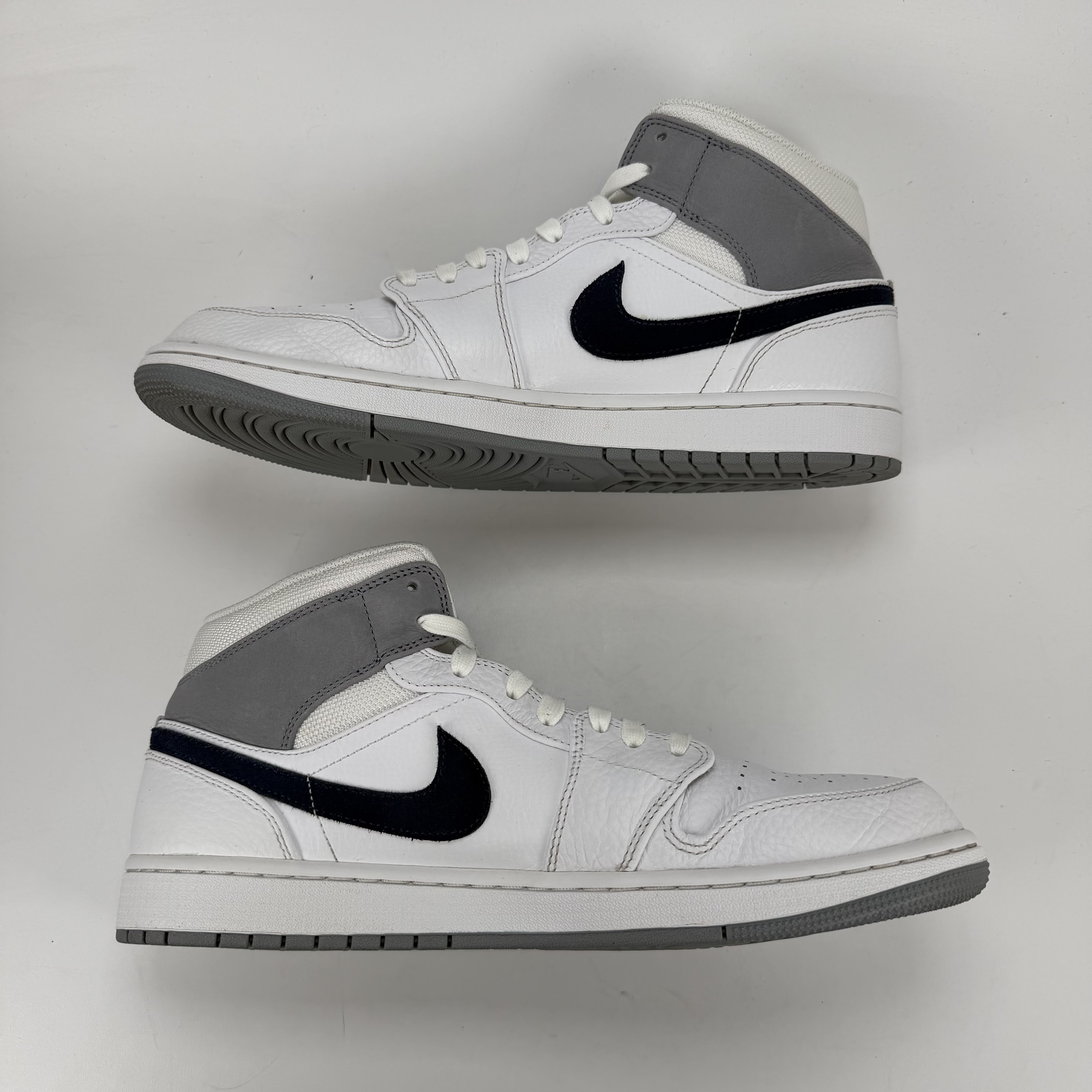 SP5138 Jordan 1 Mid Paris White