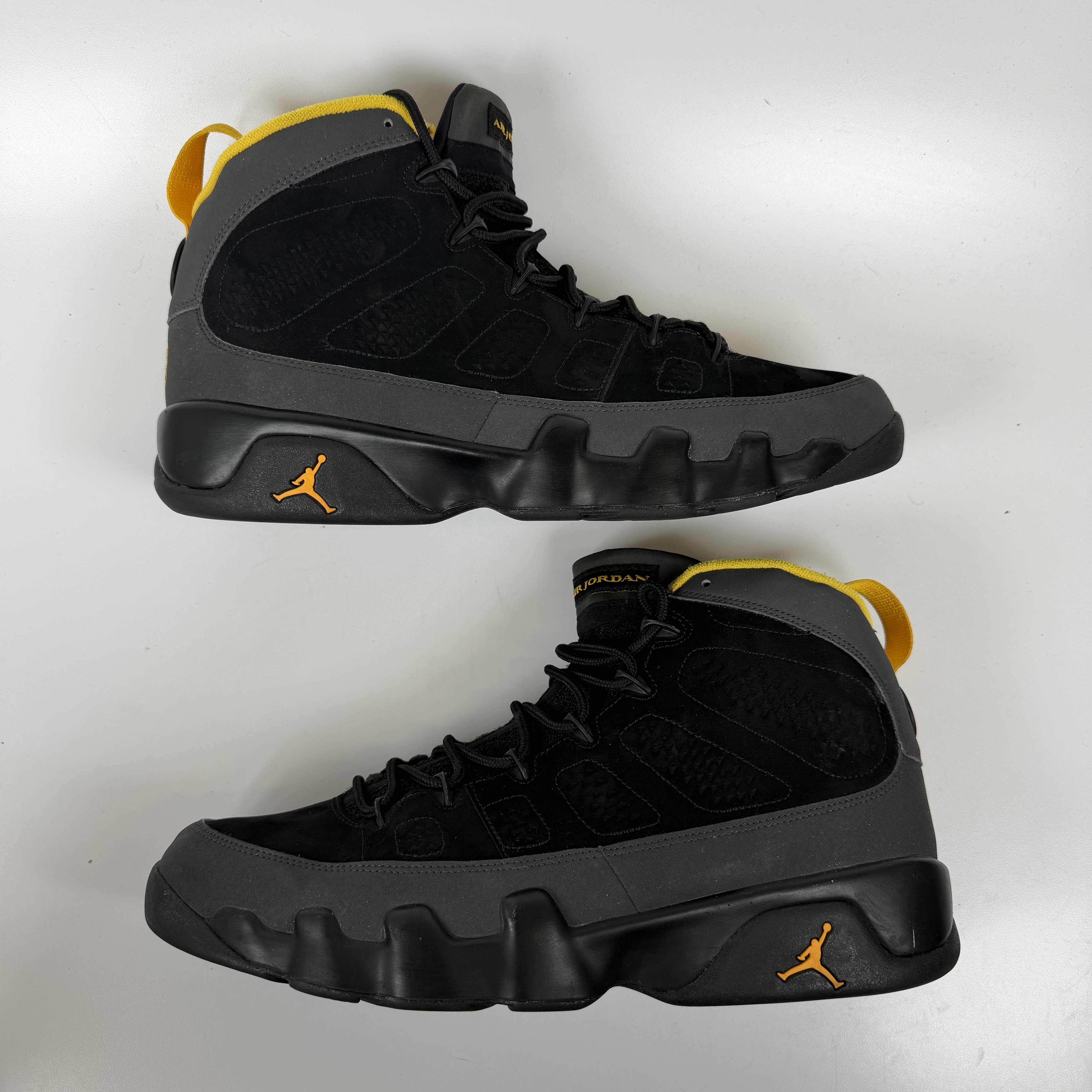SP7720 Jordan 9 Retro Dark Charcoal University Gold