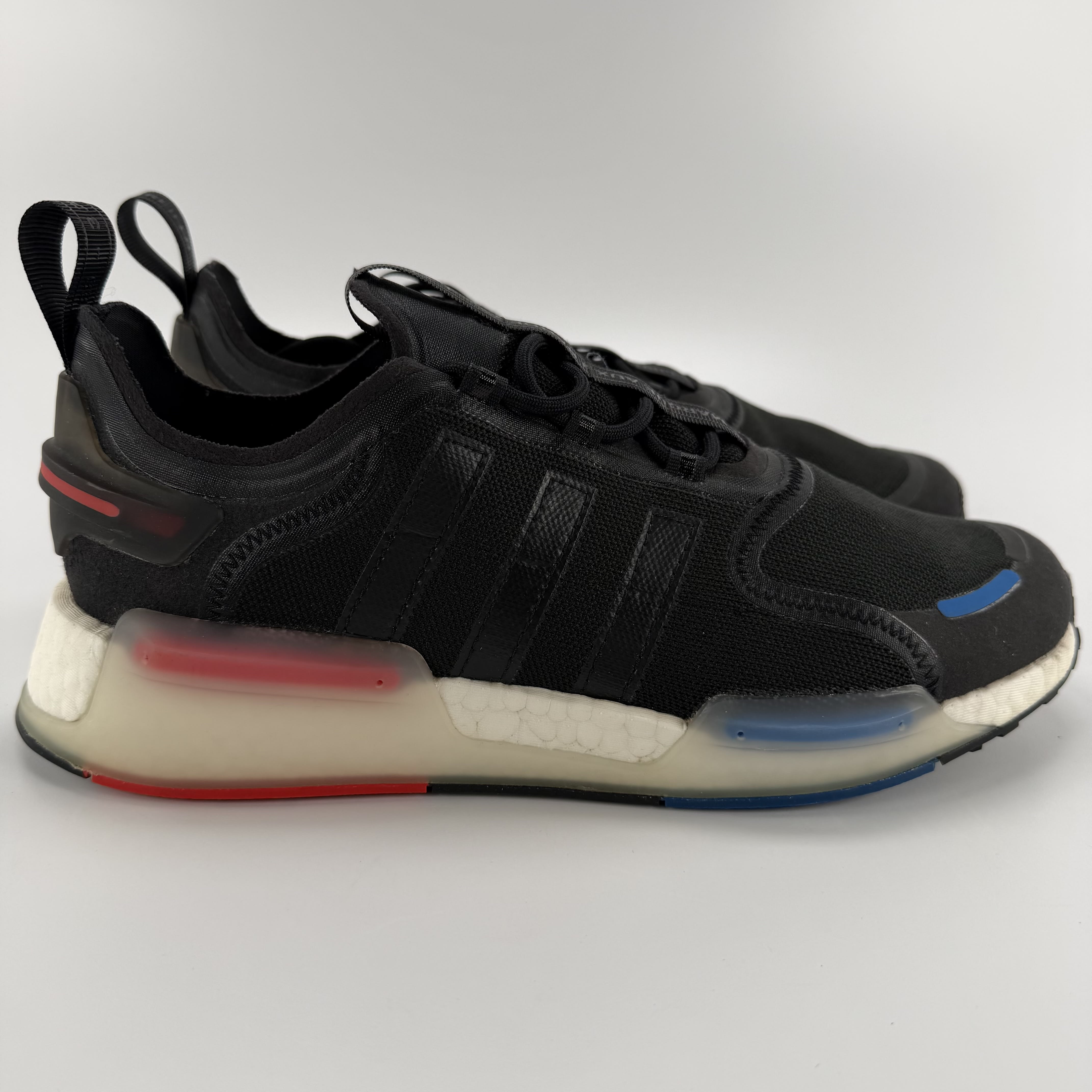 495767 adidas NMD V3 OG Black