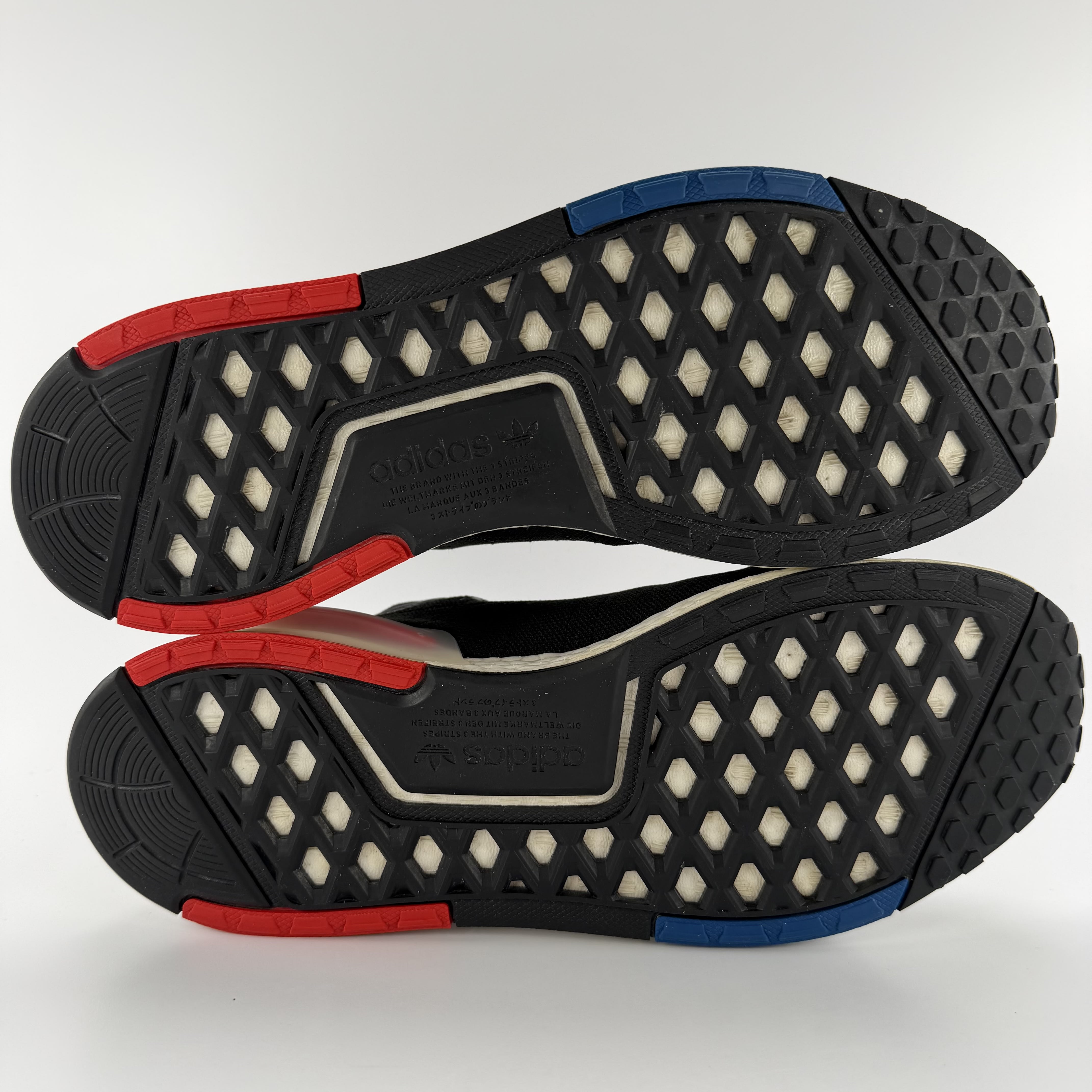 495767 adidas NMD V3 OG Black