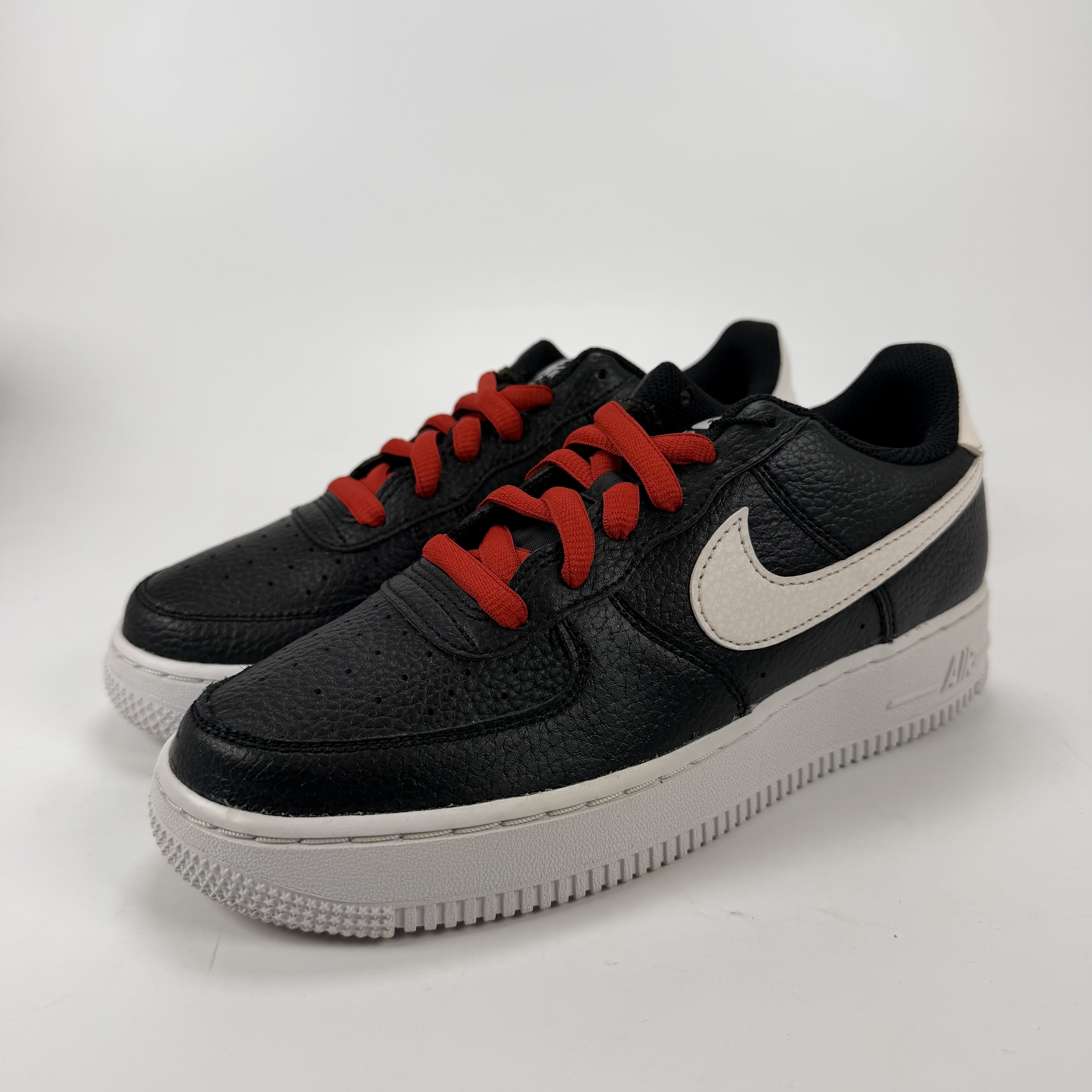 SP3378 Nike Air Force 1 Low Black White (GS)