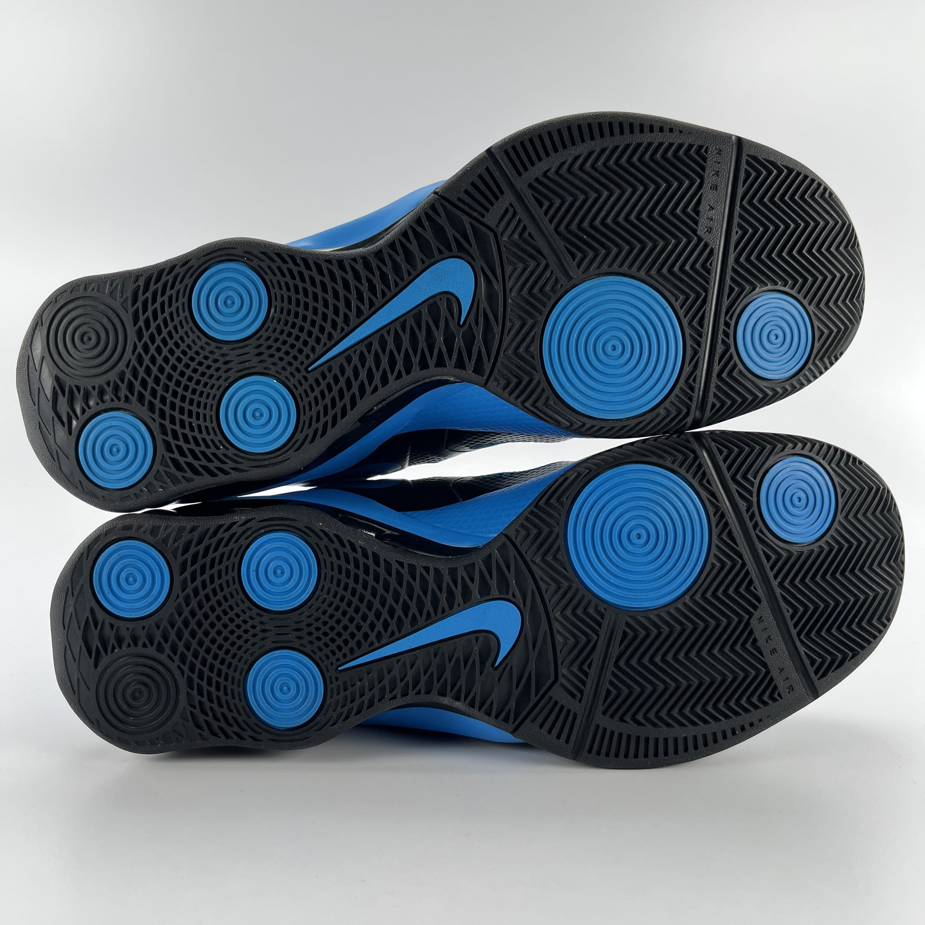 504491 Nike Shox Hyperballer