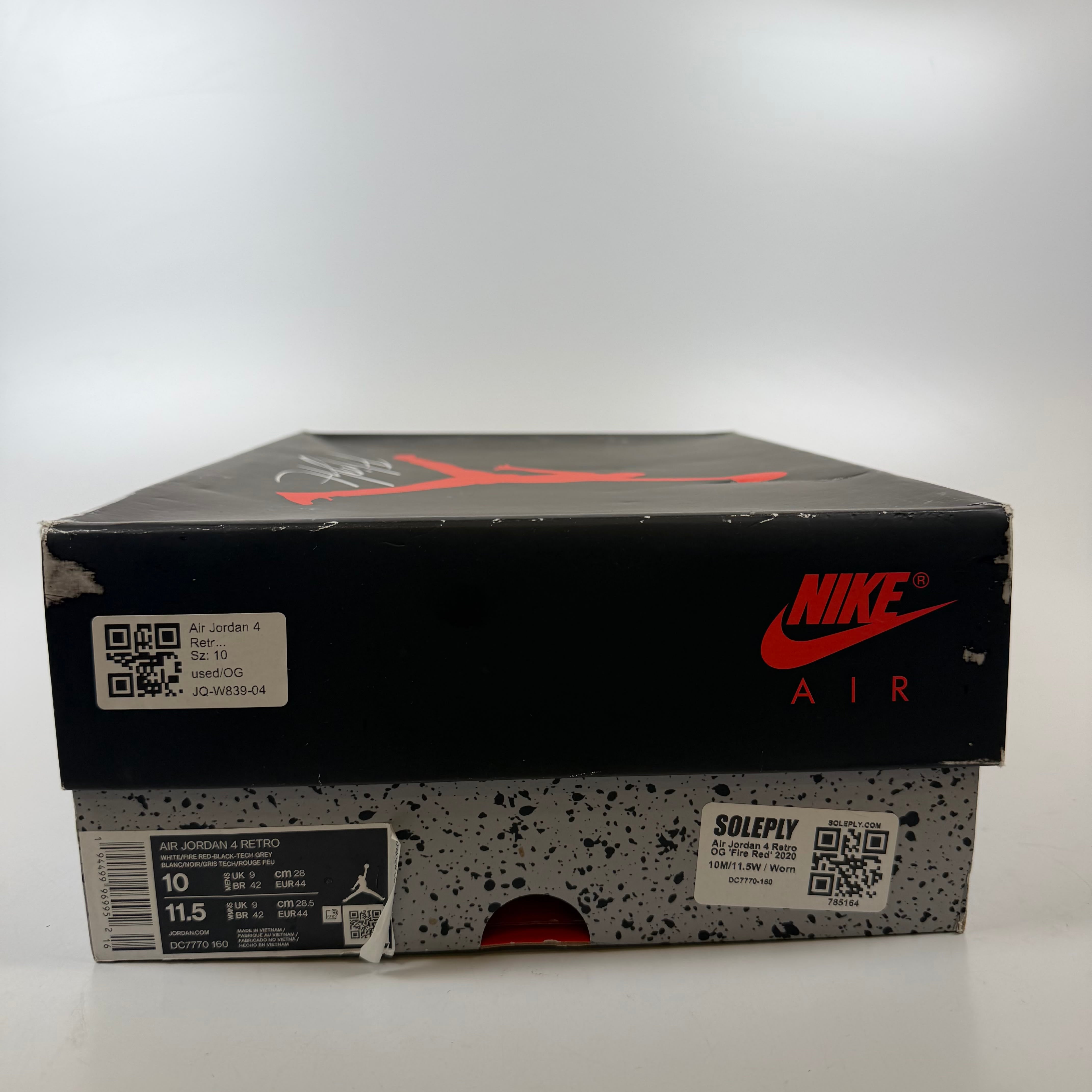 [785164] Jordan 4 Retro Fire Red (2020)