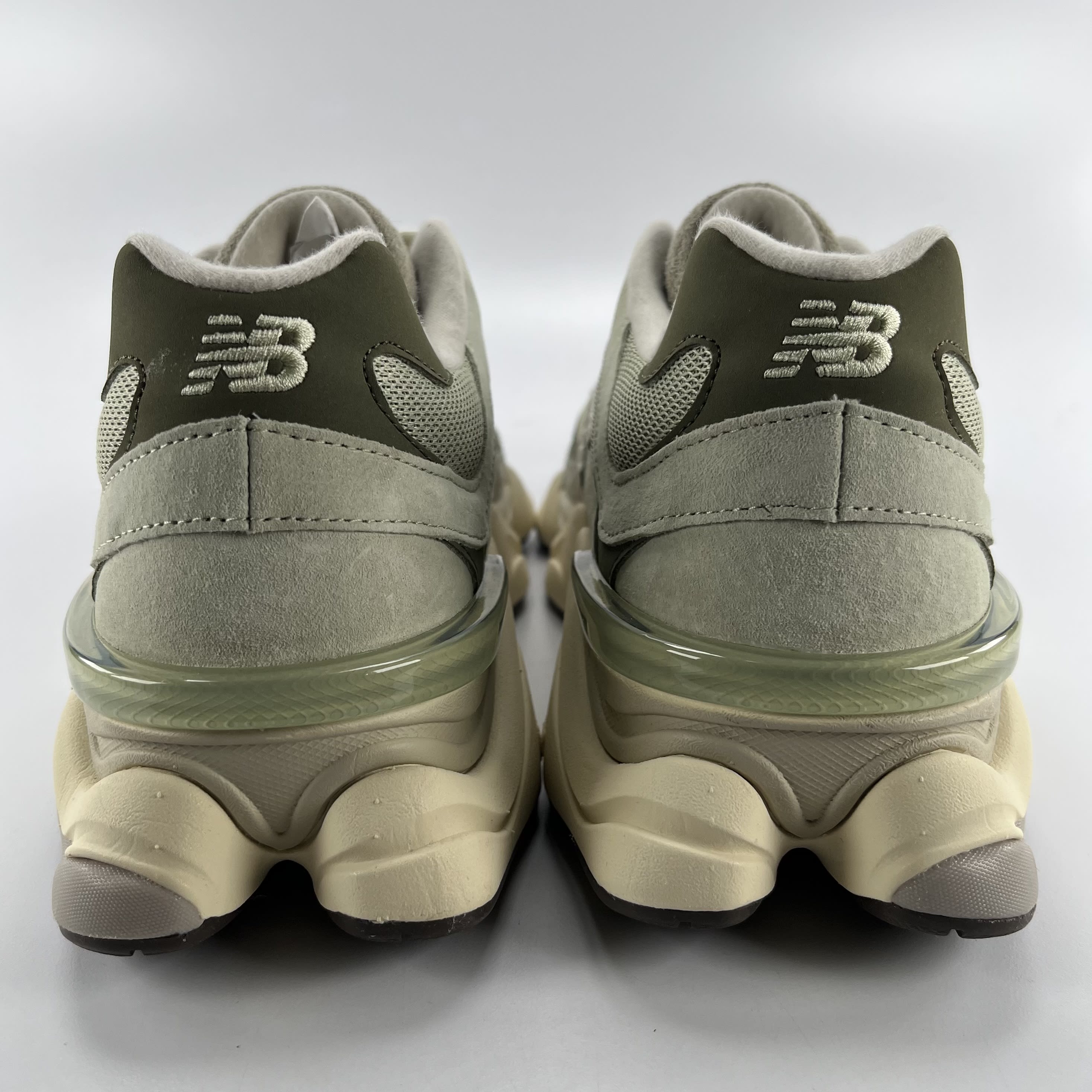 263378 New Balance 9060 Olivine
