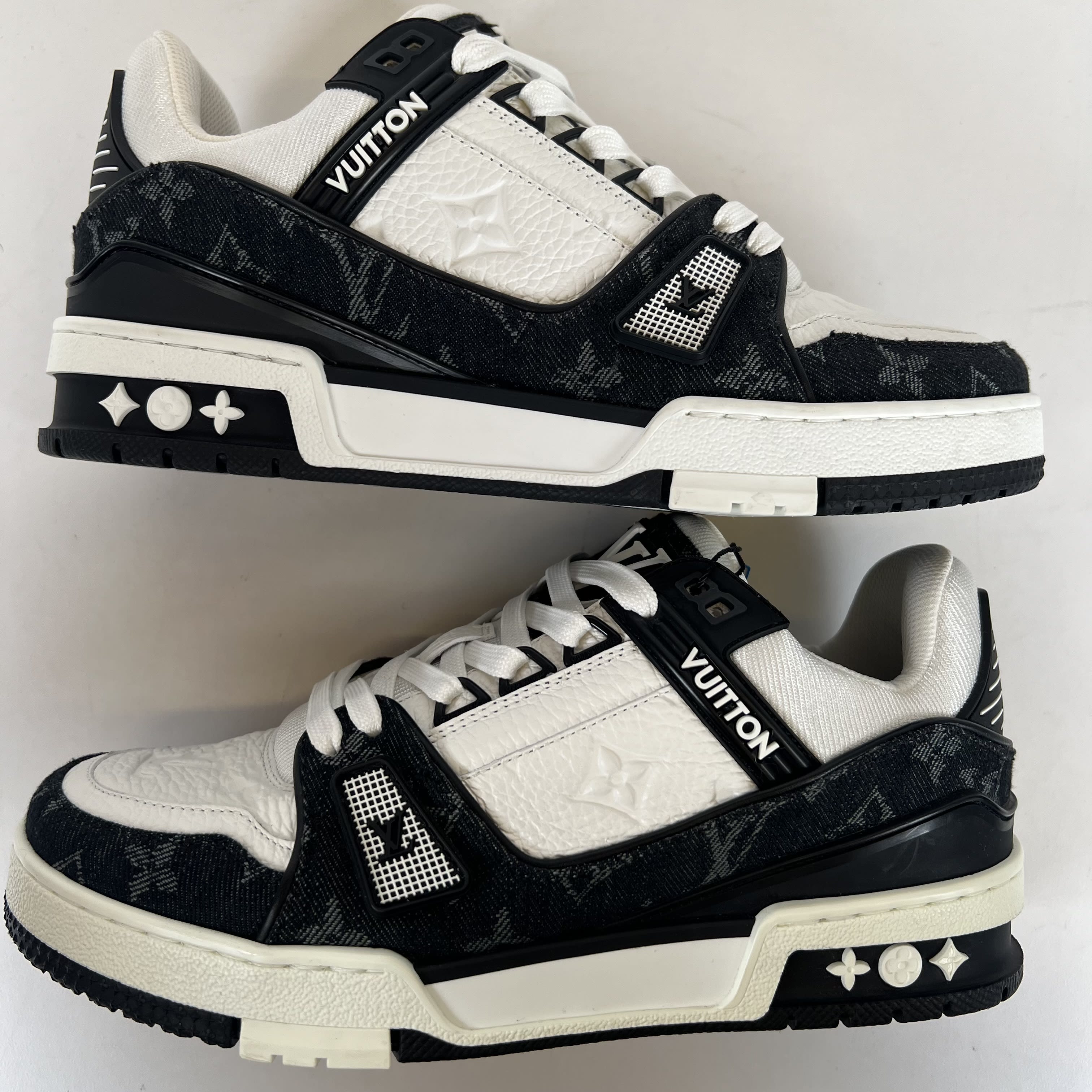 SP6793 Louis Vuitton LV Trainer White Black