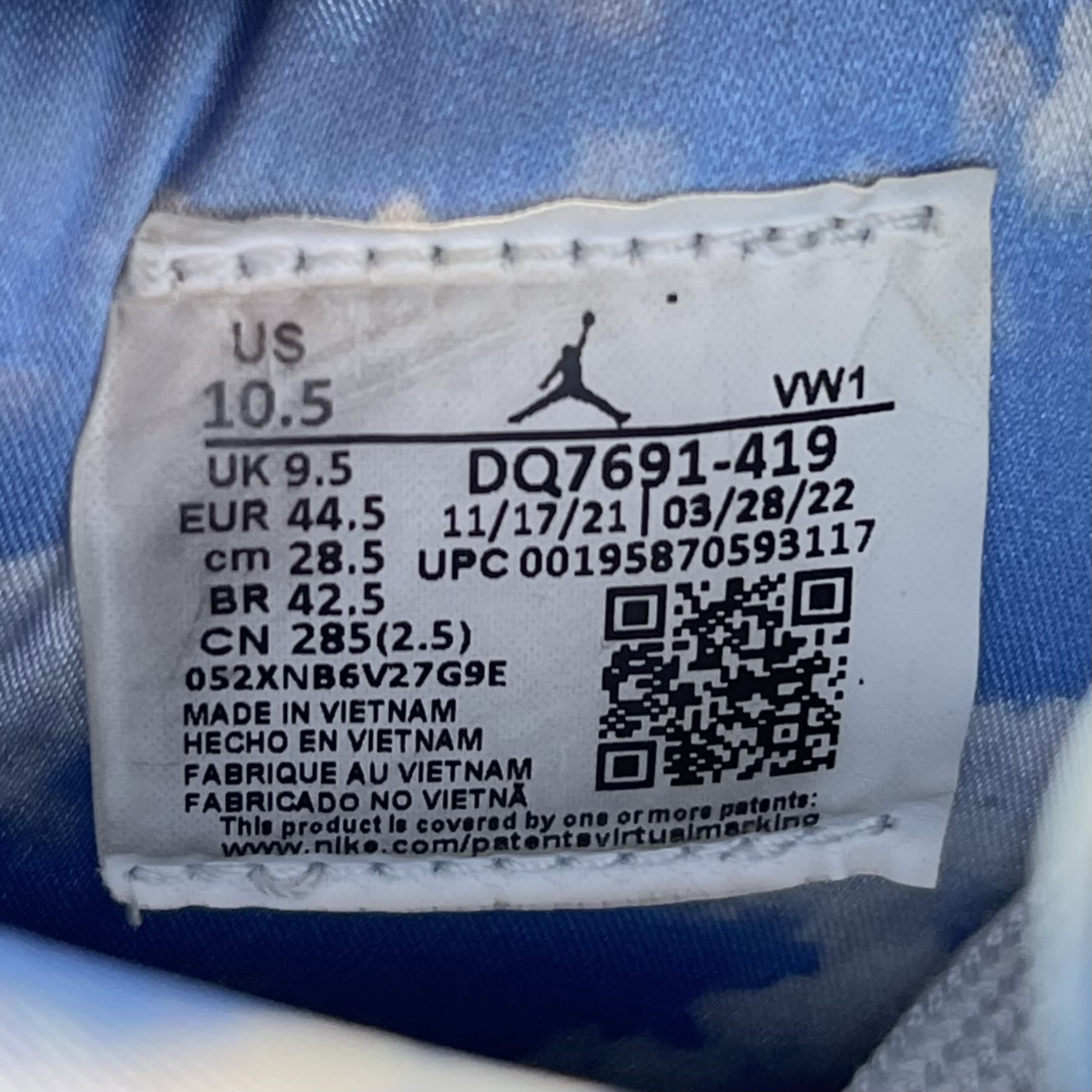 482955 Jordan 2 Retro J Balvin