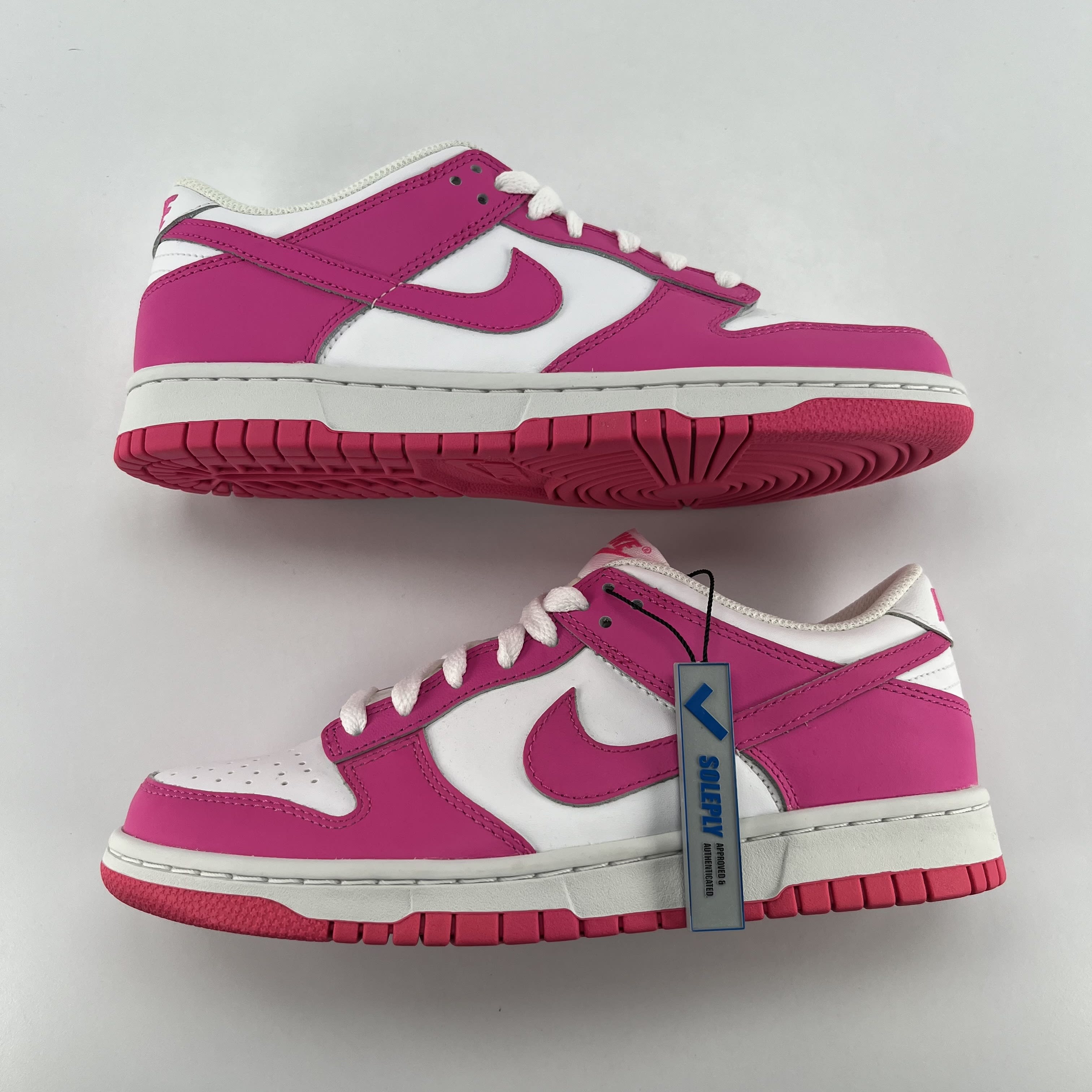 269392 Nike Dunk Low Laser Fuchsia (GS)