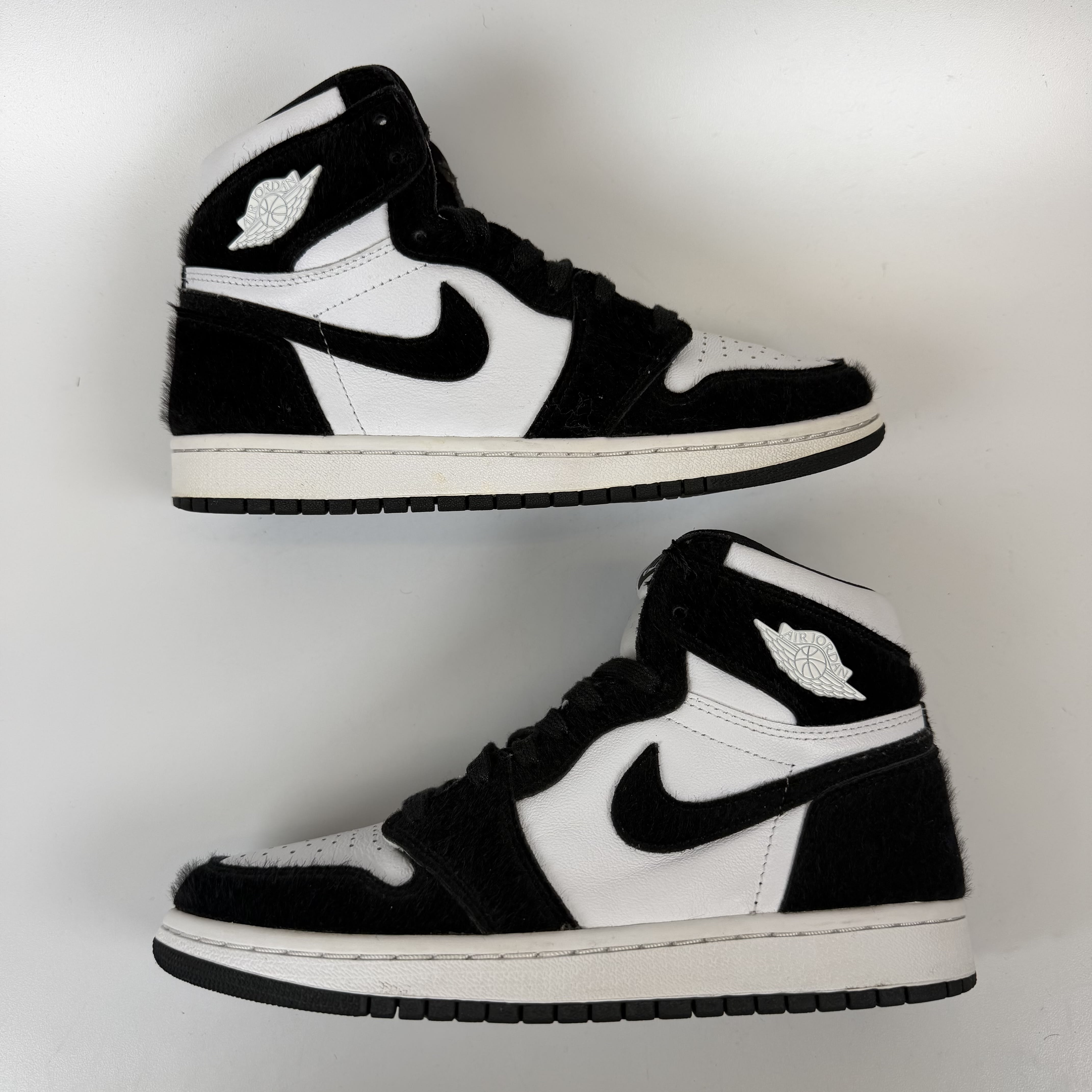 543783 Jordan 1 Retro High Twist (Women's)