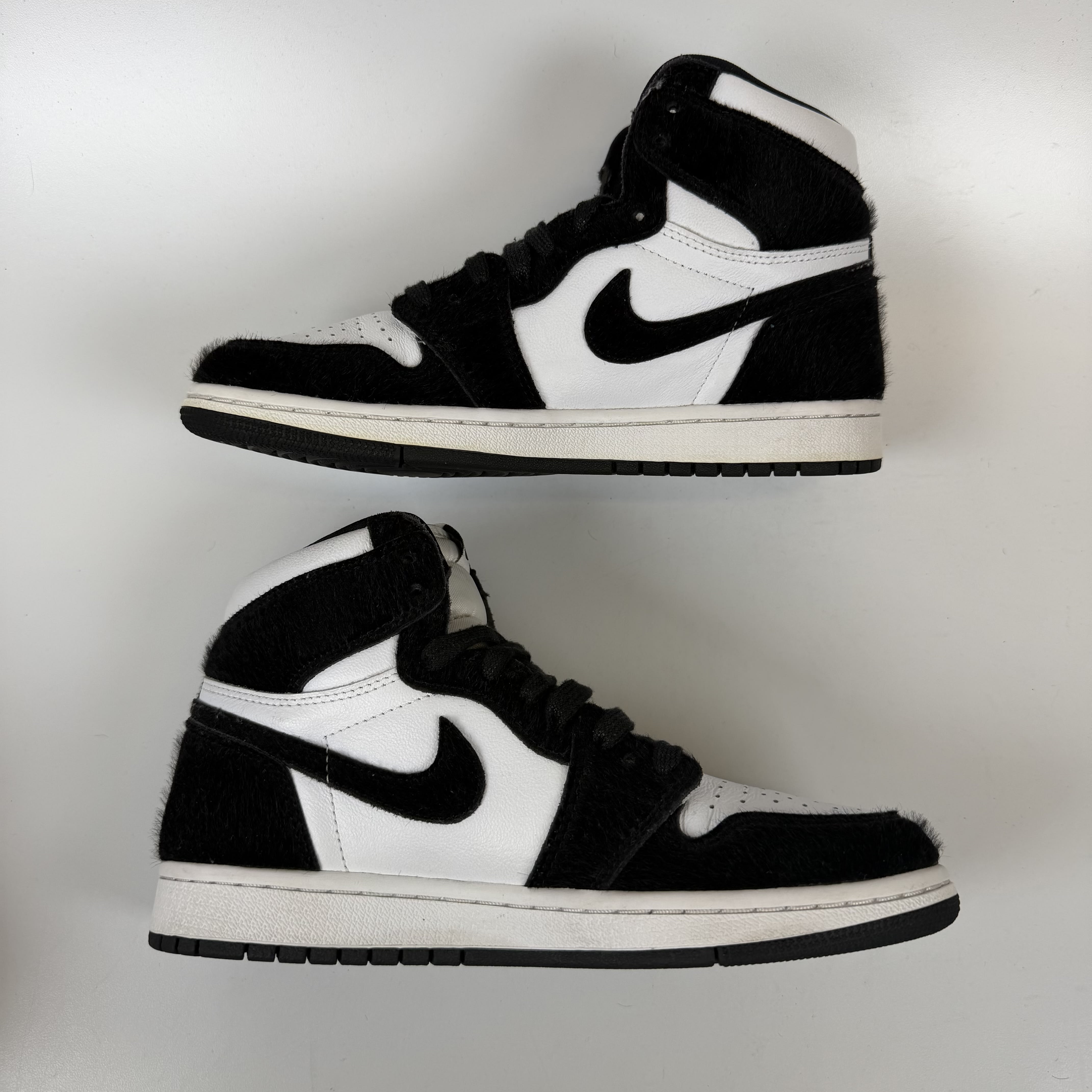 543783 Jordan 1 Retro High Twist (Women's)