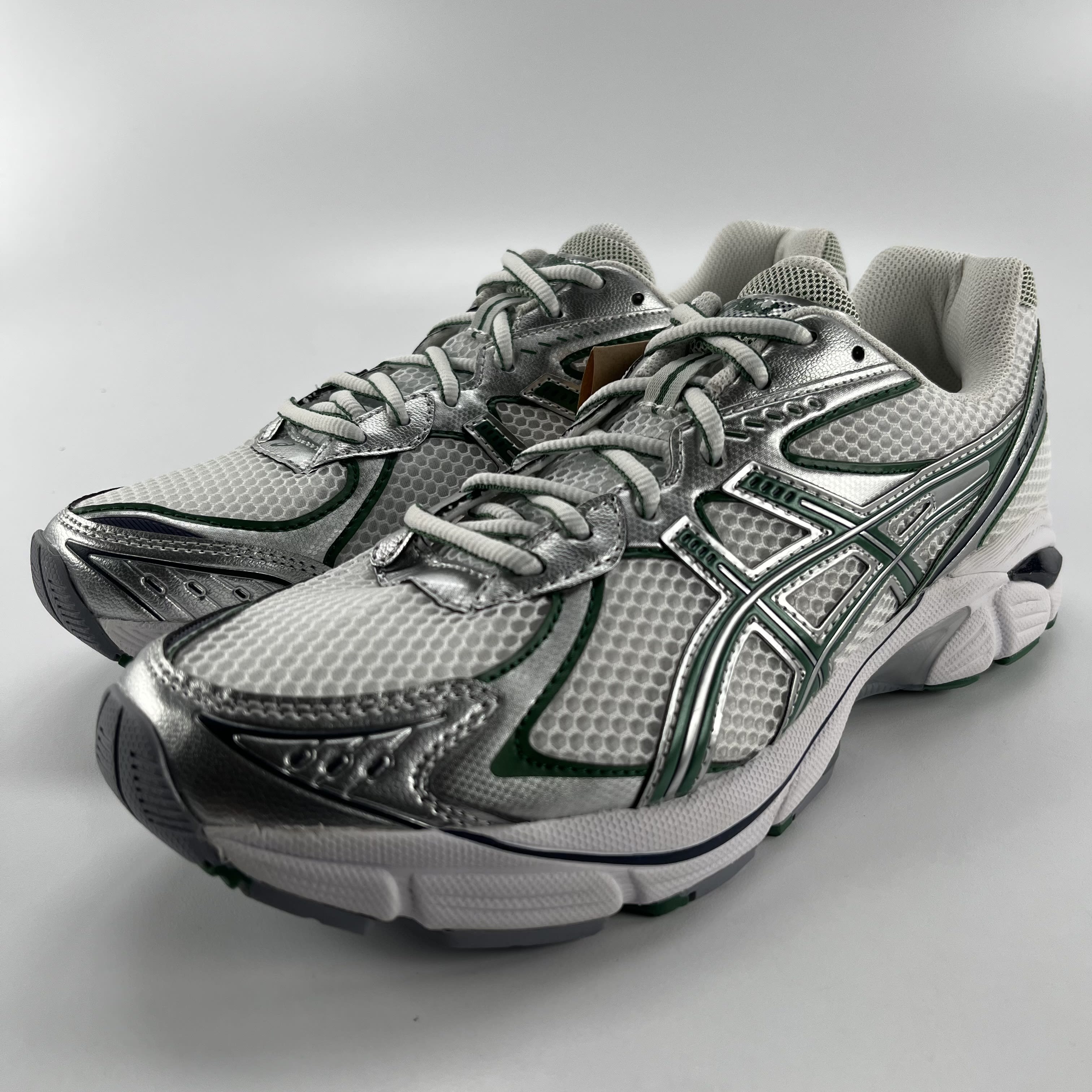 264673 ASICS GT-2160 White Shamrock Green