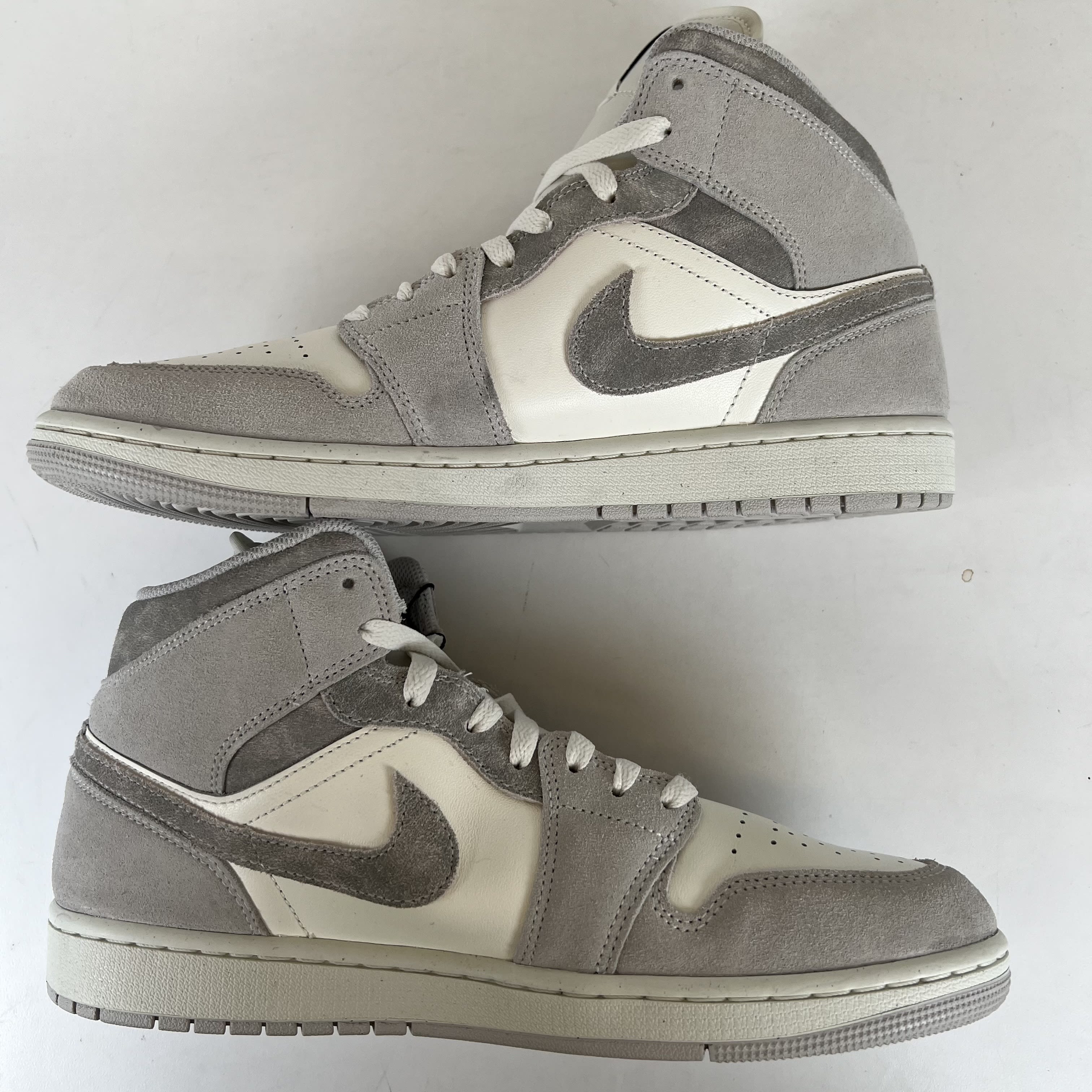 SP6029 Jordan 1 Mid SE Neutral Grey Sail