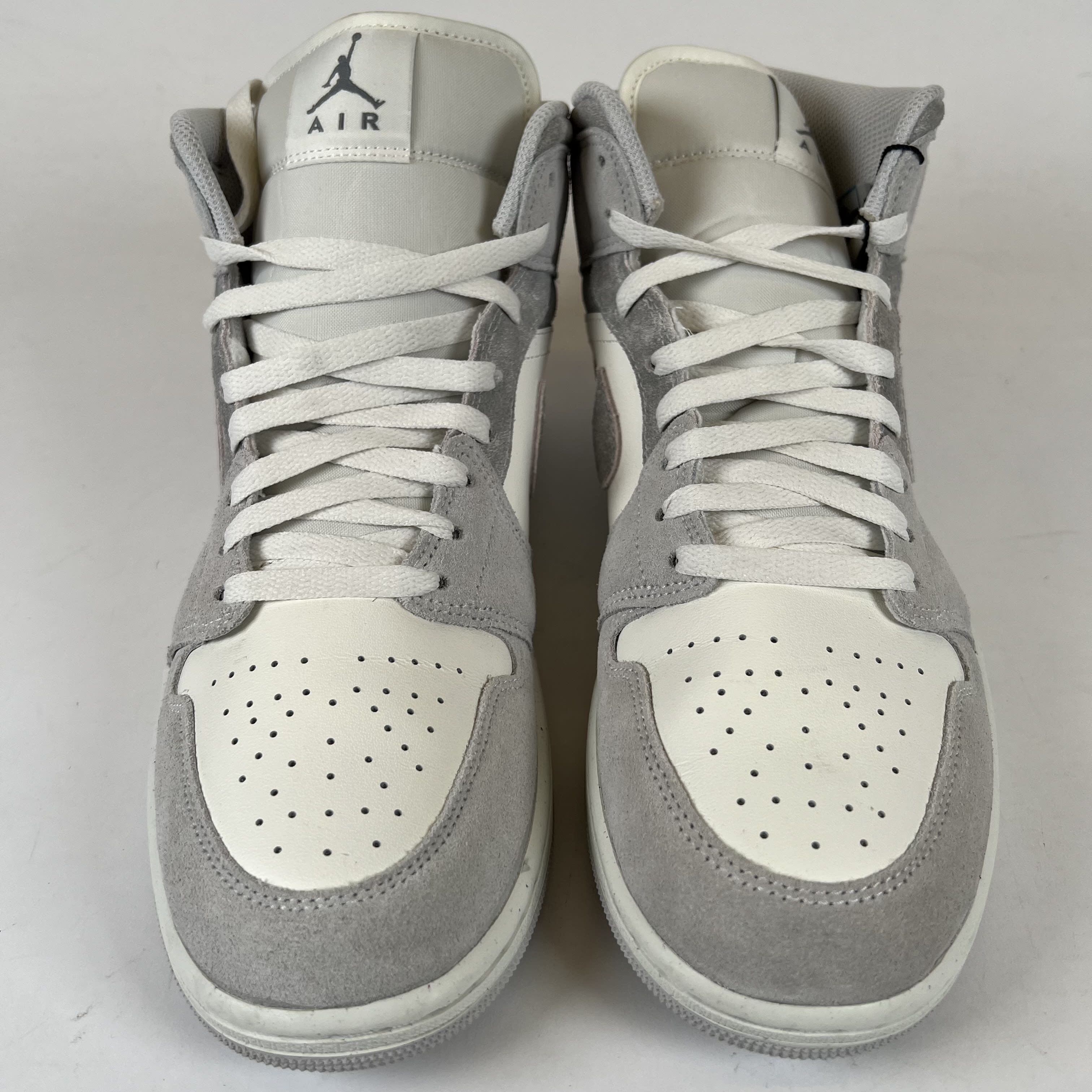 SP6029 Jordan 1 Mid SE Neutral Grey Sail