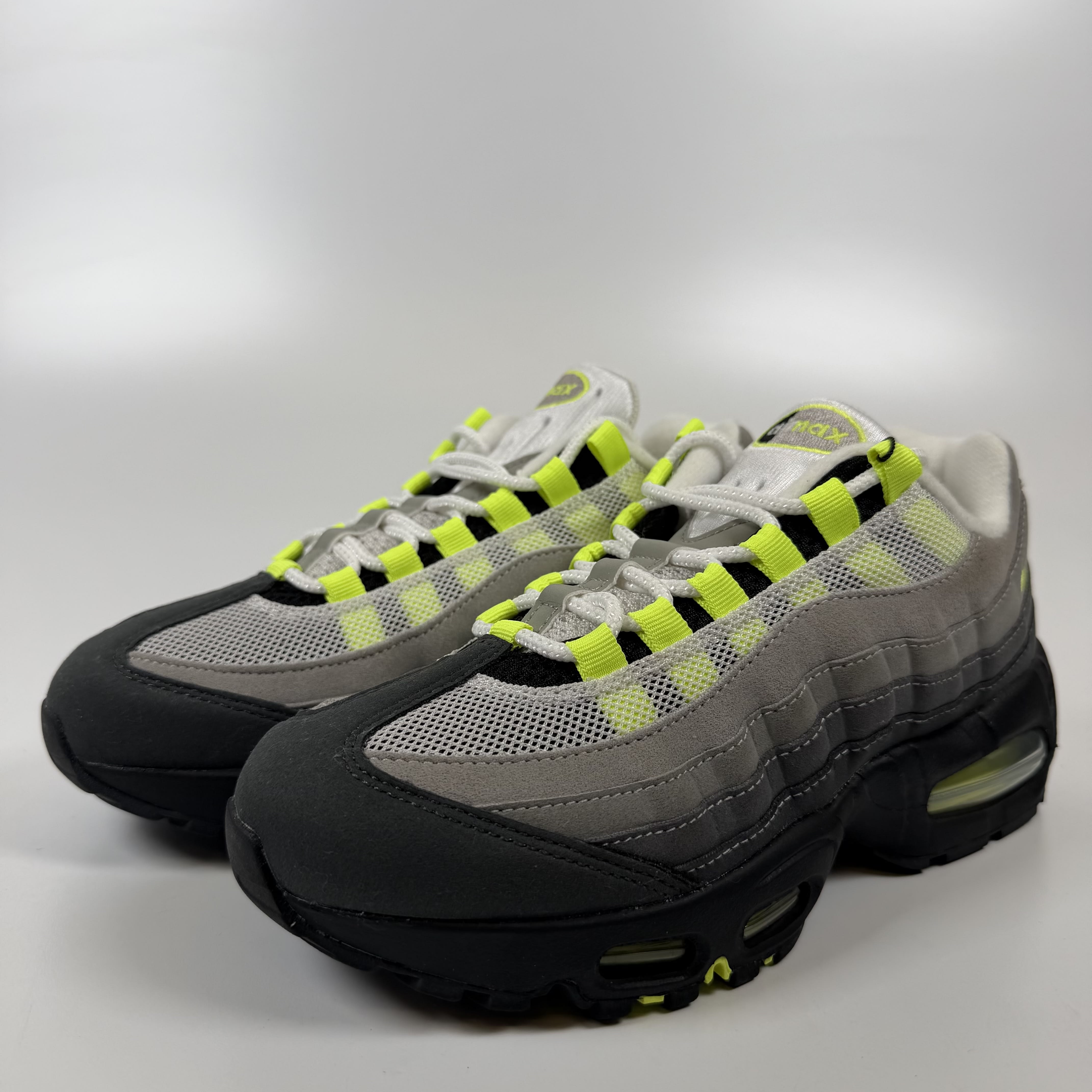 SP7600 Nike Air Max 95 OG Big Bubble Neon (2026) (Women's)