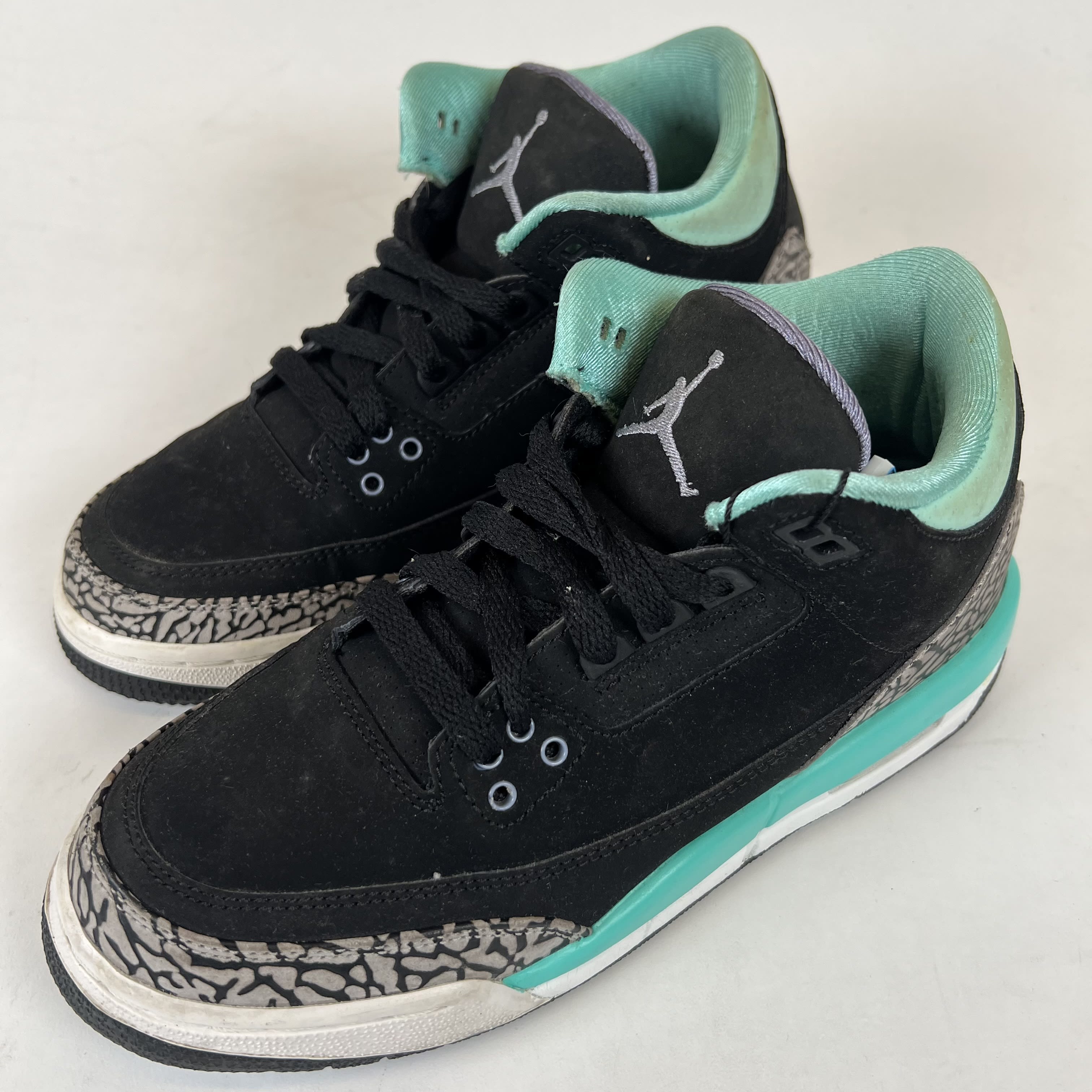 SP5659 Jordan 3 Retro Bleached Turquoise Mint (GS)