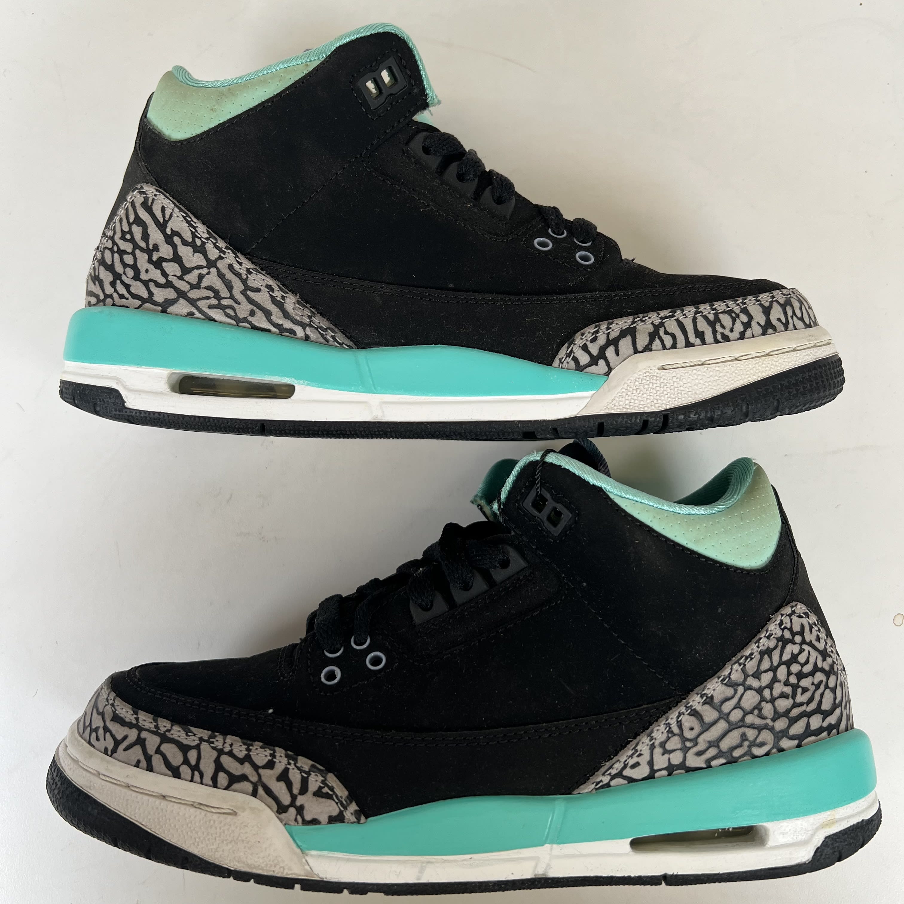 SP5659 Jordan 3 Retro Bleached Turquoise Mint (GS)