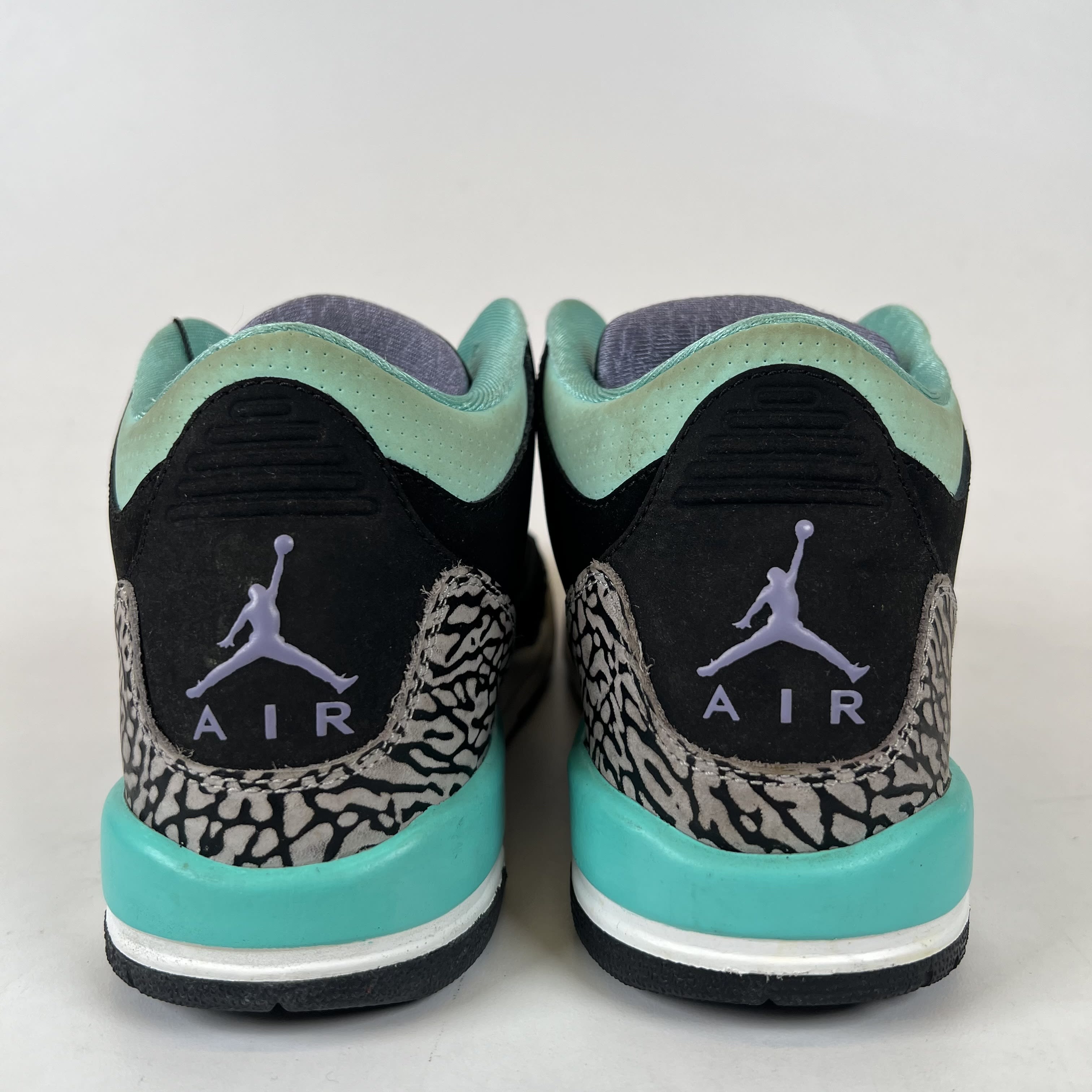 SP5659 Jordan 3 Retro Bleached Turquoise Mint (GS)