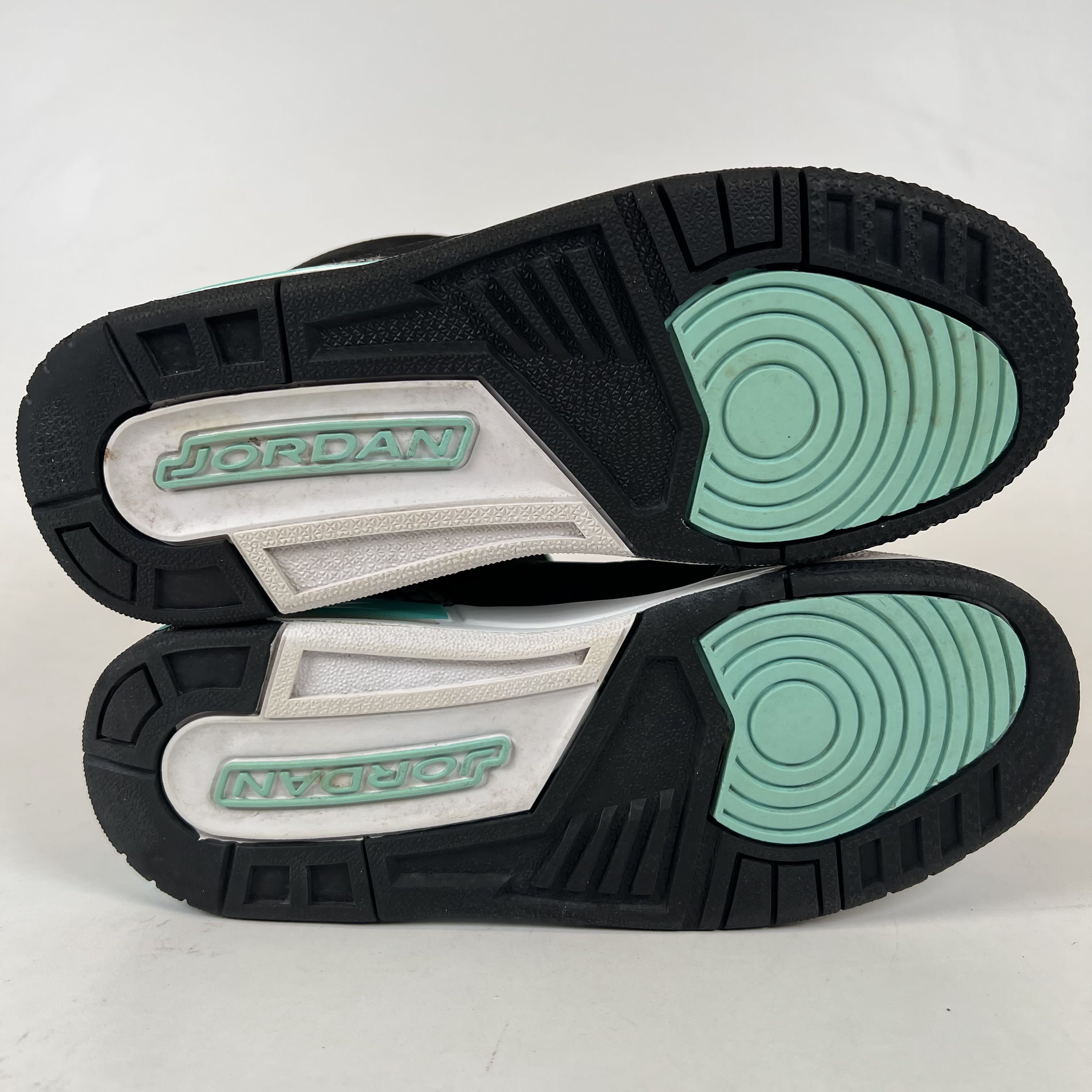 SP5659 Jordan 3 Retro Bleached Turquoise Mint (GS)