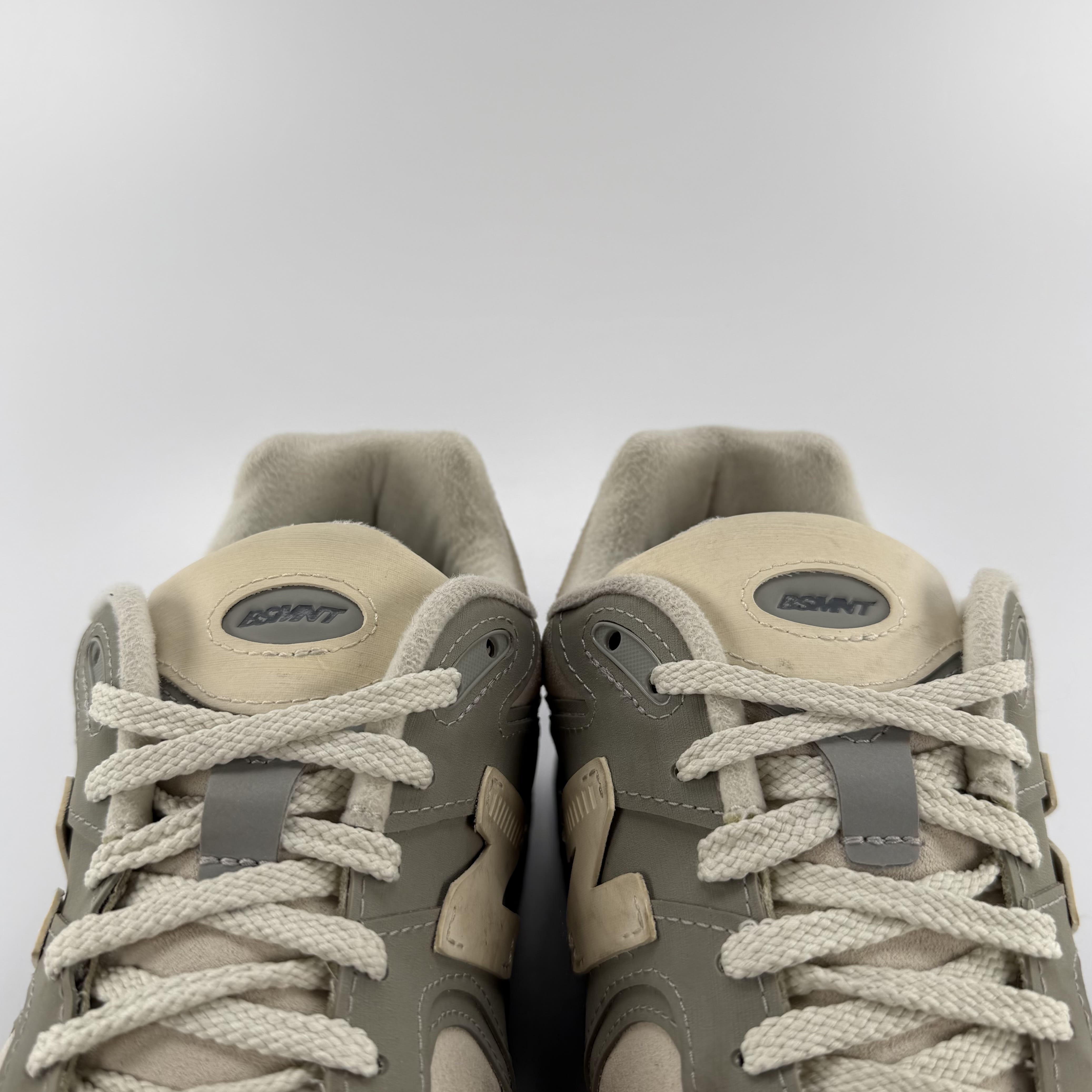 395566 New Balance 2002R The Basement Stone Grey