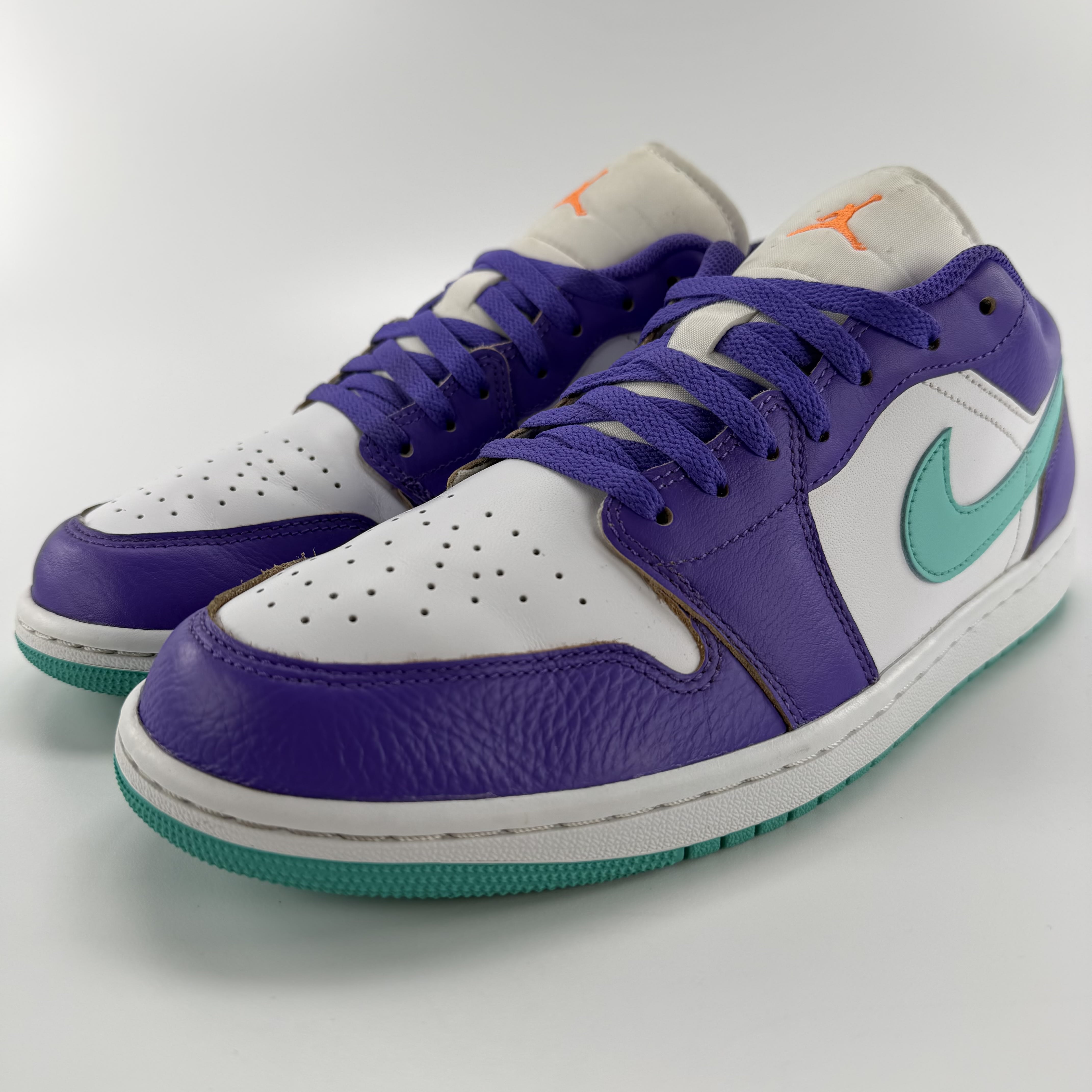 659243 Jordan 1 Low SE Psychic Purple Hyper Jade